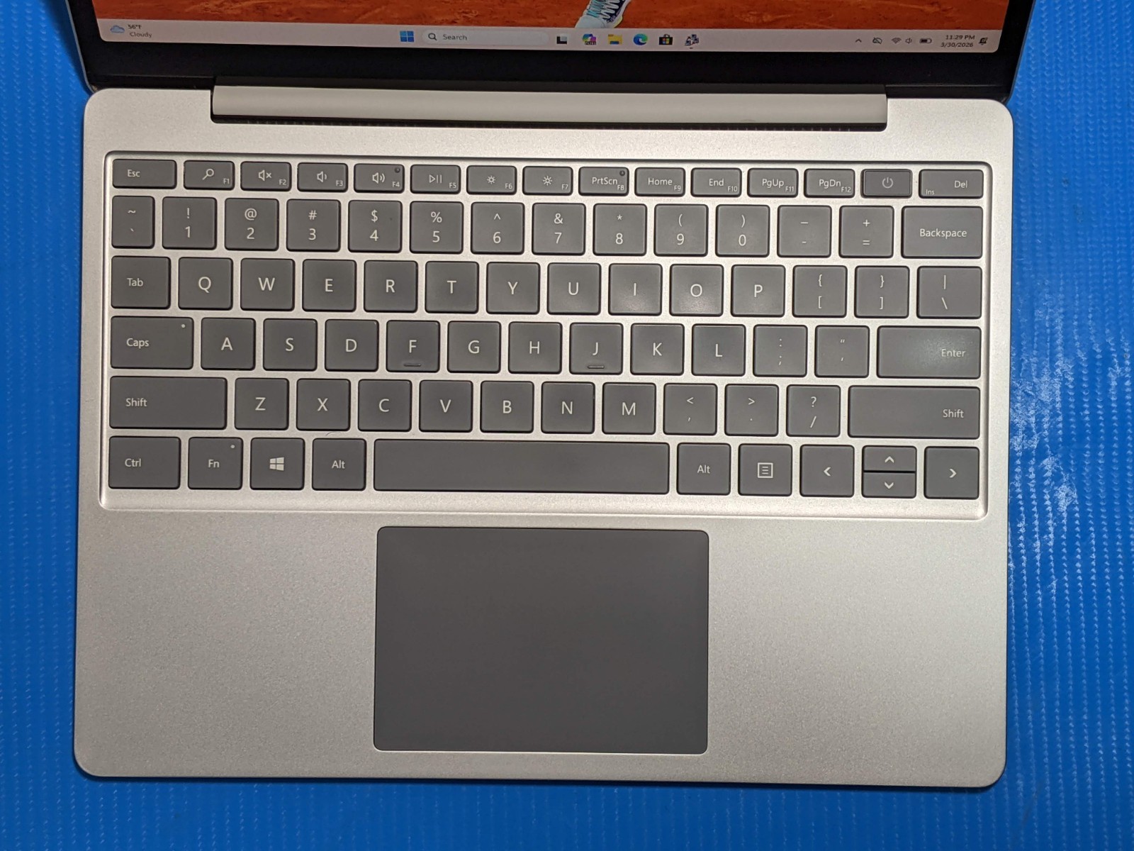 MS Surface Laptop Go 1943 12.4″ 1536×1024 TOUCH i5-10th 1GHz 16GB 256GB W11P +PA