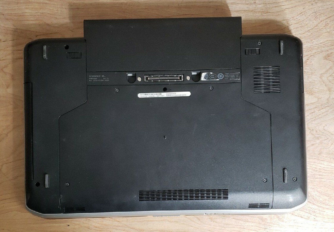Dell Latitude E5520 15″ Laptop, 2nd Gen i3, 2.2Ghz,4GB, 750GB Hard Drive, Win10P