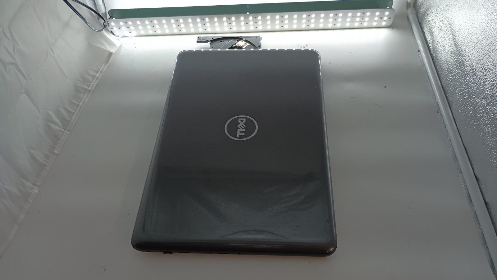 9292 Inspiron5567 w/charger.i5-7200U.8GB.160GB SSD.Optical.15.6″.W11 Home.Read!!