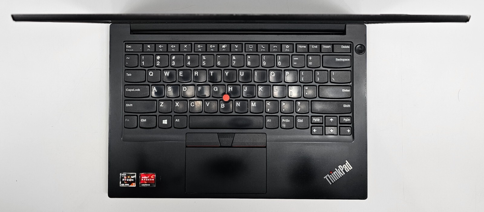 Lenovo ThinkPad E14 14″ Laptop – AMD Ryzen 3 4300U @ 2.70GHz 8GB RAM 256GB SSD