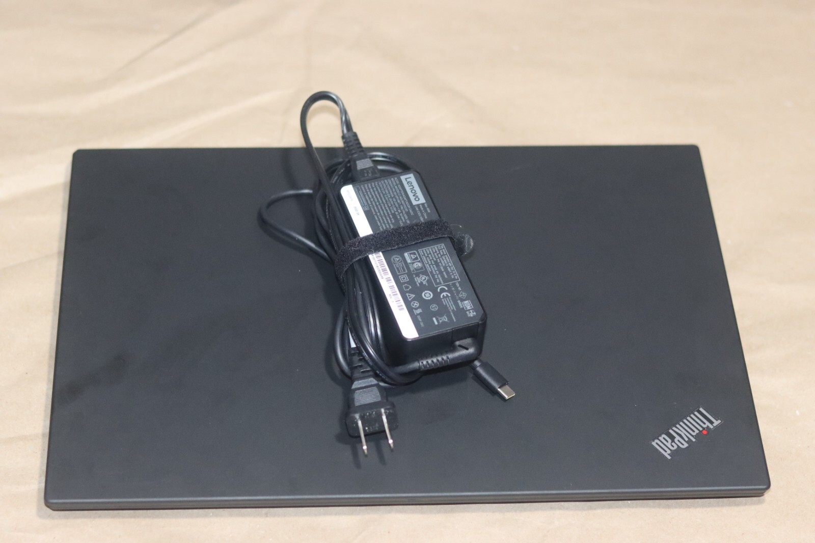 Lenovo ThinkPad T15 Gen 1 1.6 GHz i5-10210U 16GB Ram 256GB SSD – Very Good