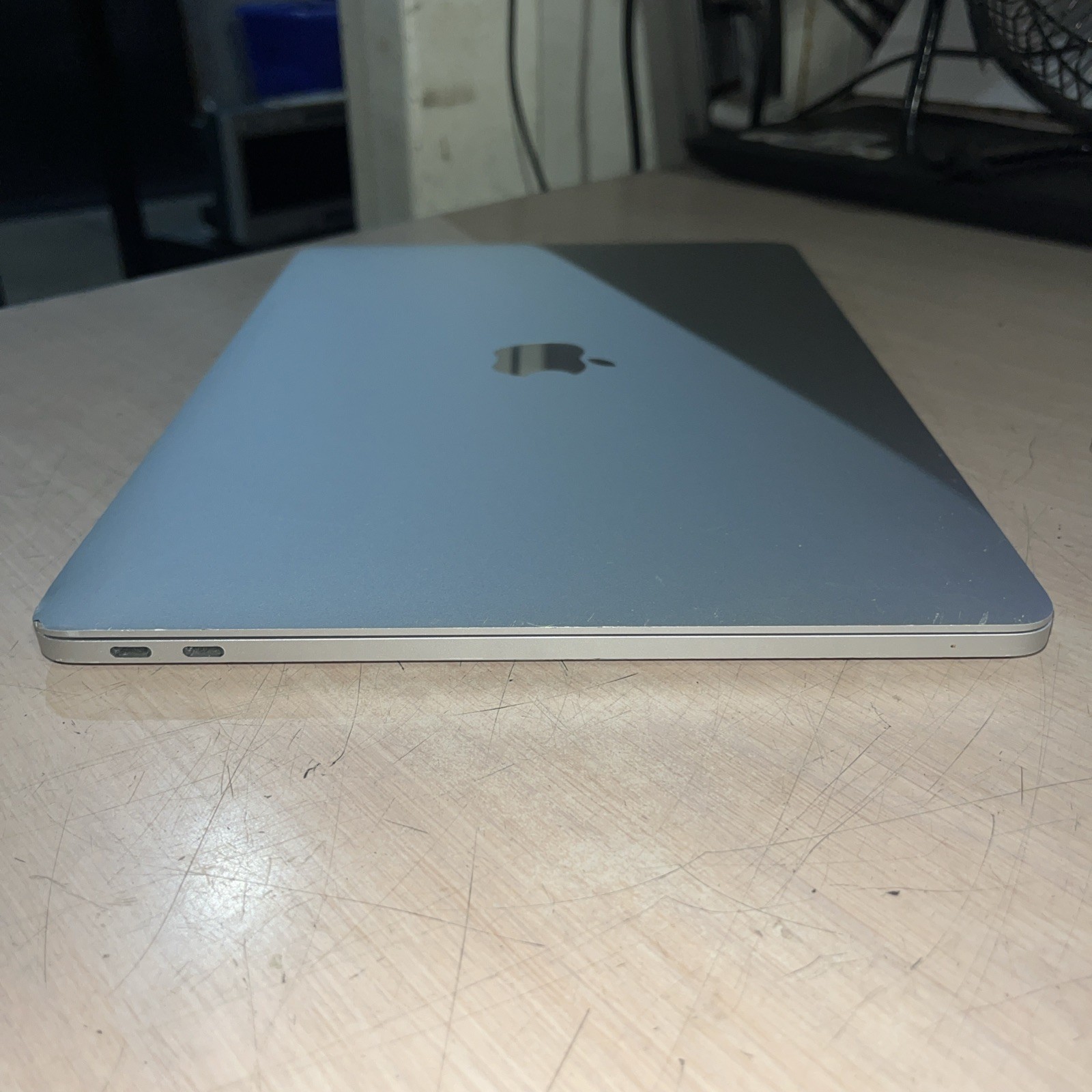 APPLE MACBOOK PRO 13″ MID-2017 CORE I5-7360U 2.3GHZ 8GB RAM NO HD