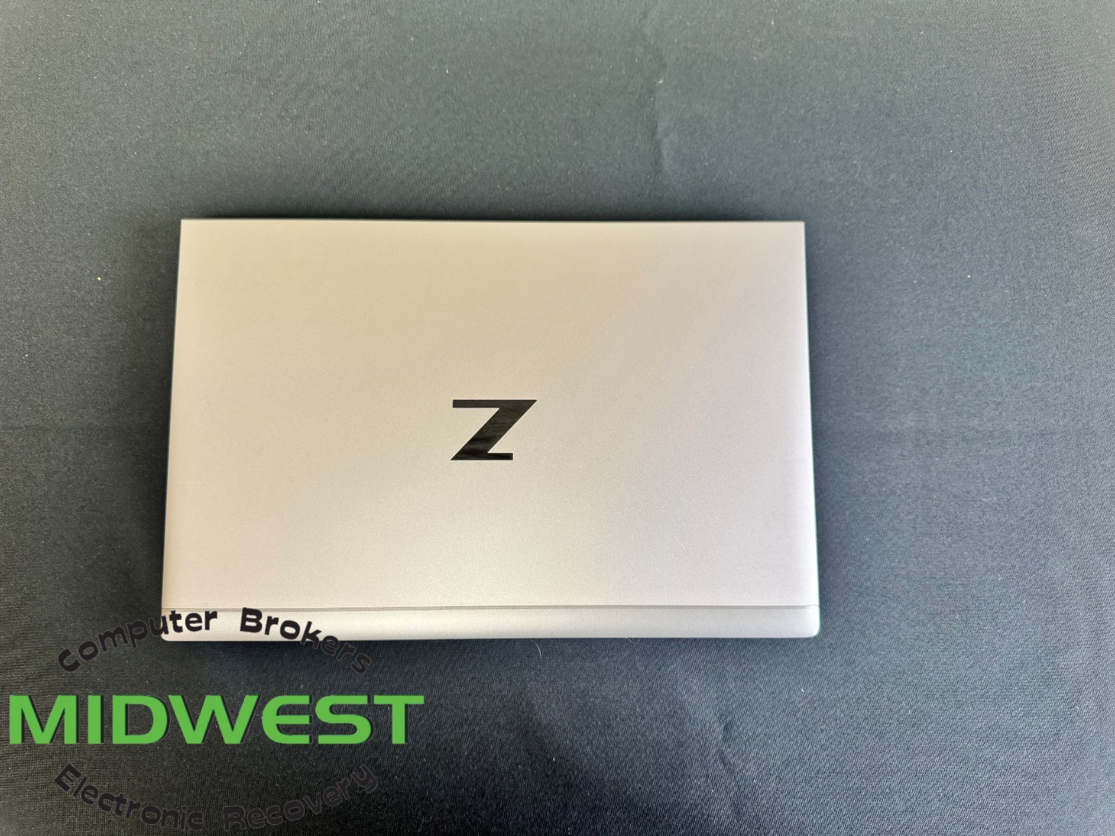 HP ZBook Firefly 14 G8 i5-1145G7 2.6GHz 32GB 256GB SSD