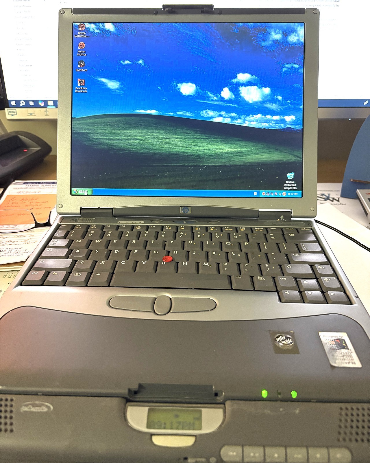 Vintage HP OmniBook 500 Mini Notebook Laptop P III 700MHz 16gb HDD Windows XP 2