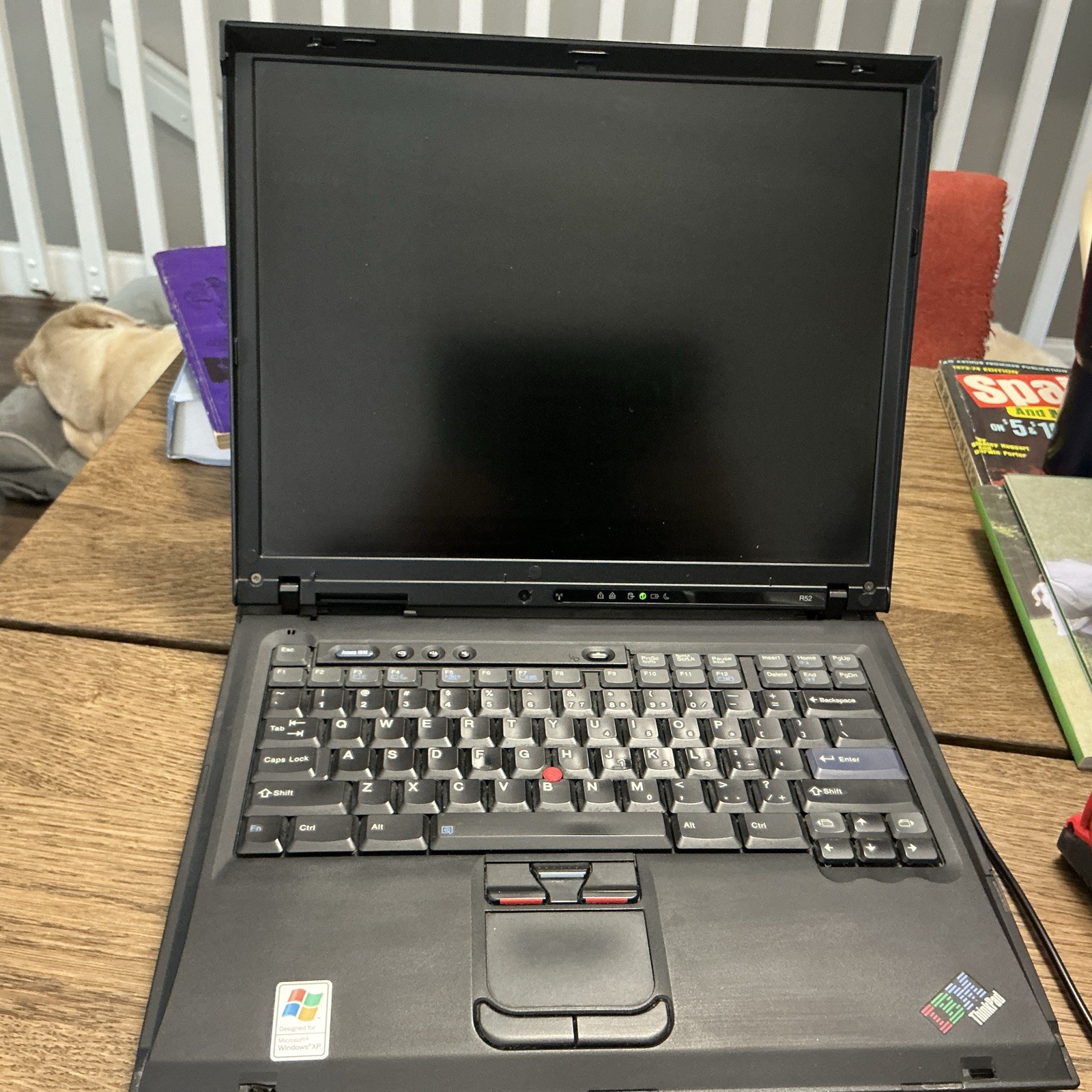 IBM ThinkPad R52 Intel Pentium M 1.86GHz – Dim Screen – READ