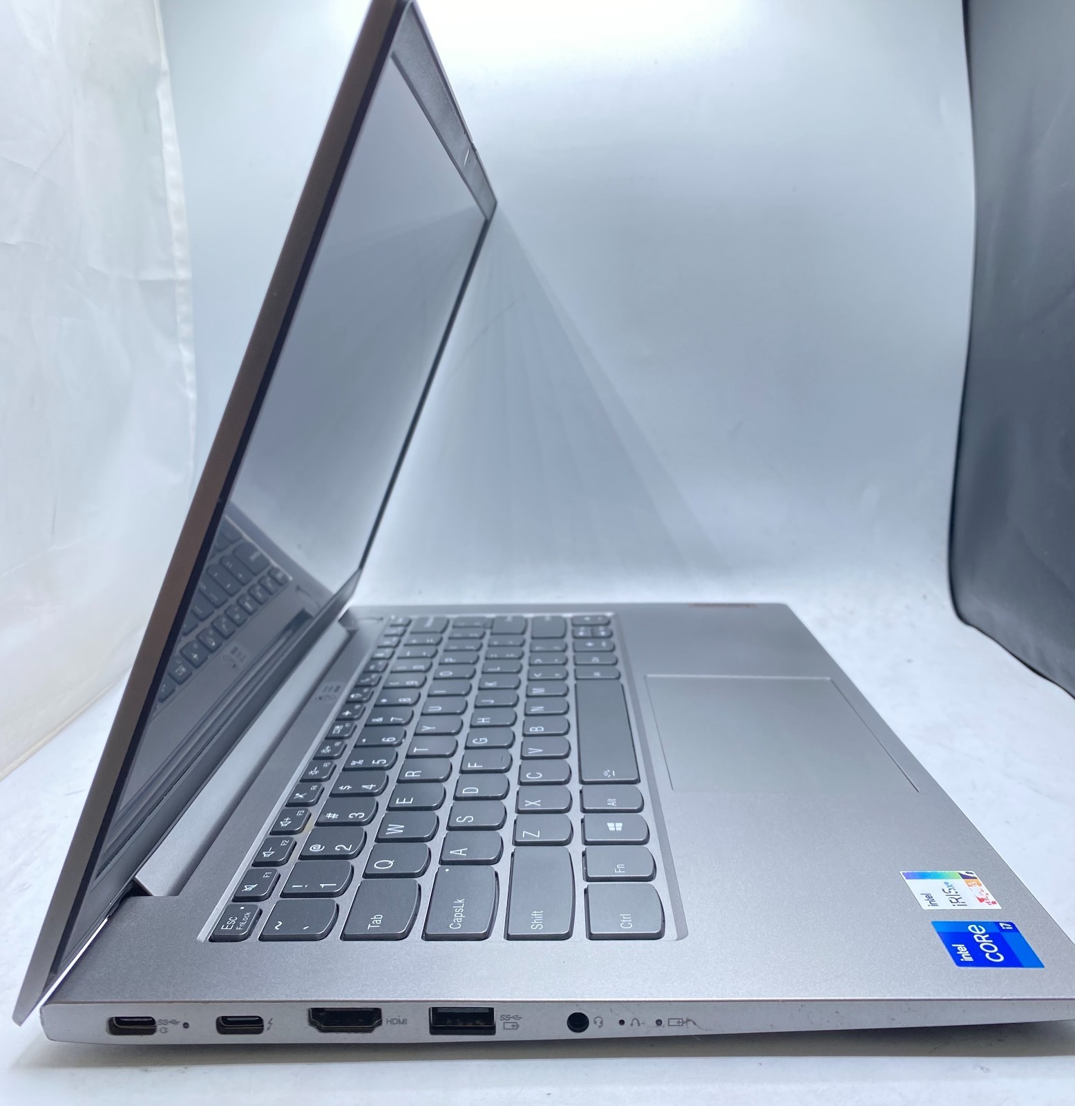Lenovo ThinkBook 14 G2 ITL 14″ Touch Intel i7-1165G7 2.80GHz 8GB RAM 256GB SSD