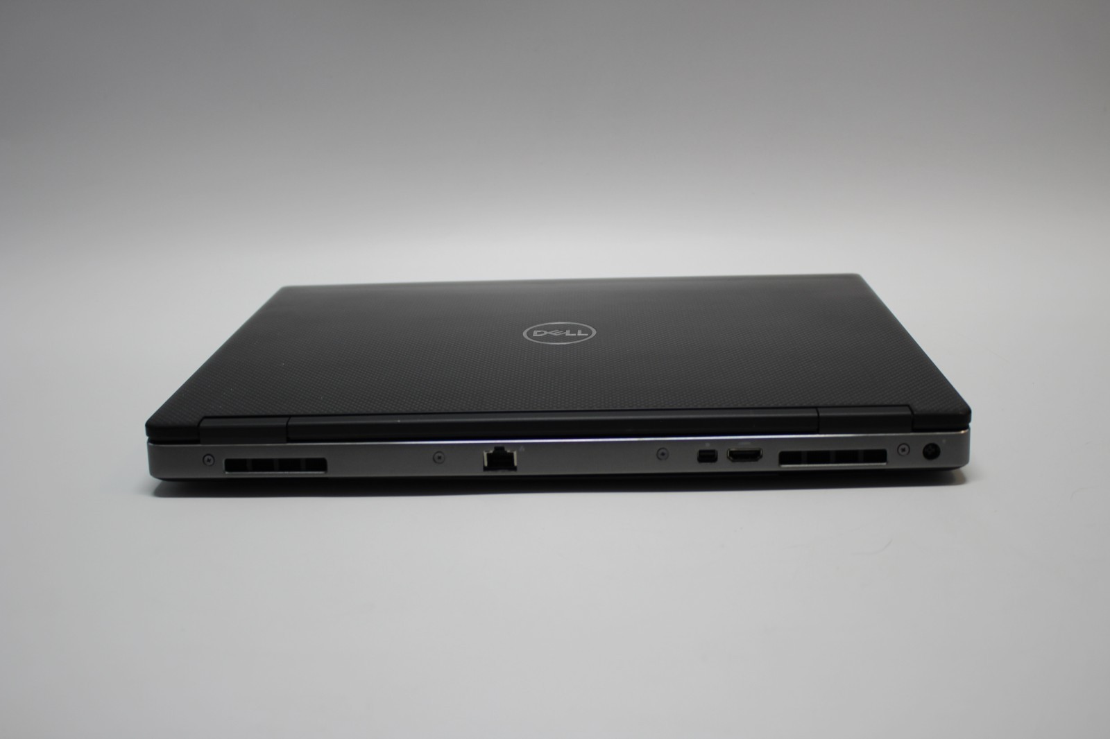 Dell Precision 7540 i7-9850H – 32GB RAM 256GB NVMe – Nvidia T2000 60 FPS GAMING