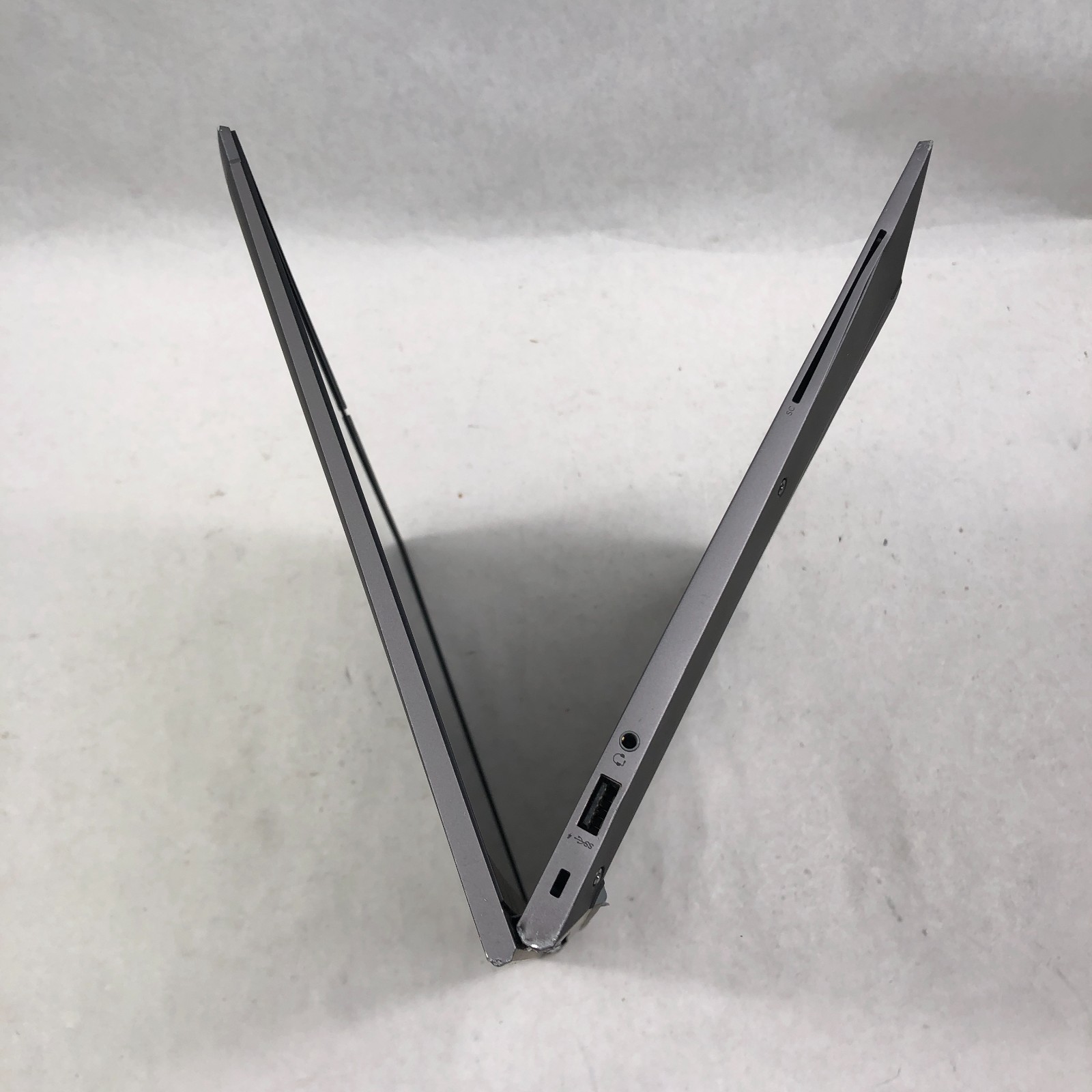 HP ZBook Firefly 15 G8 Mobile Workstation i7-1165G7 16GB RAM 256GB SSD Win 11