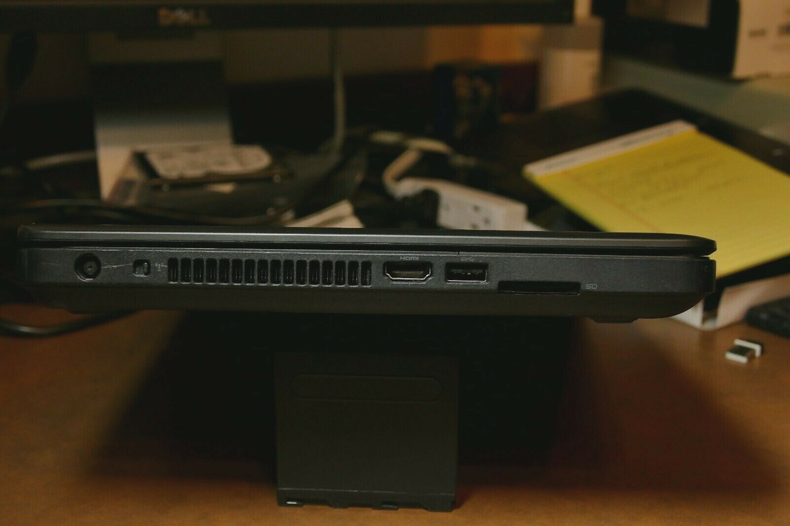 Dell Latitude E5410 14″ i3 1.90GHz NO RAM NO HD – Fingerprint Biometrics