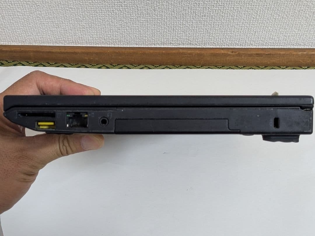 Lenovo ThinkPad X230i Core i3-3110M 4GB 320GB HDD Win10 Home Laptop