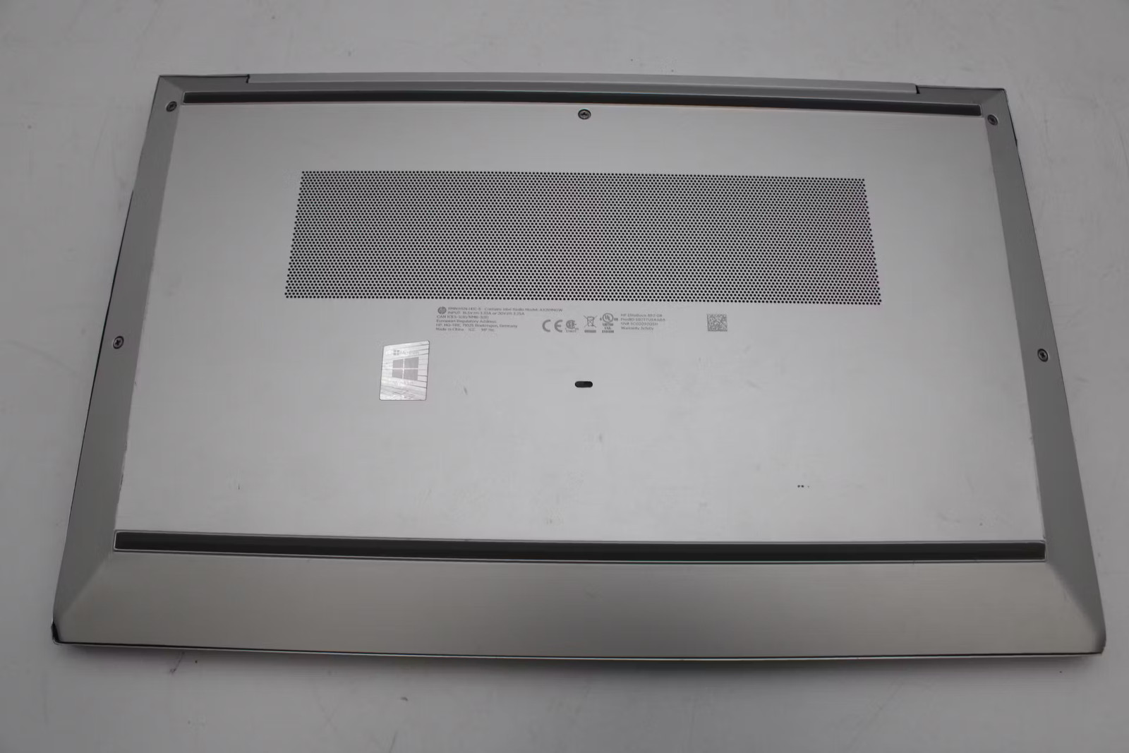 HP EliteBook 850 G8 Notebook PC i5-1145G7, 256GB NVMe, 16GB RAM