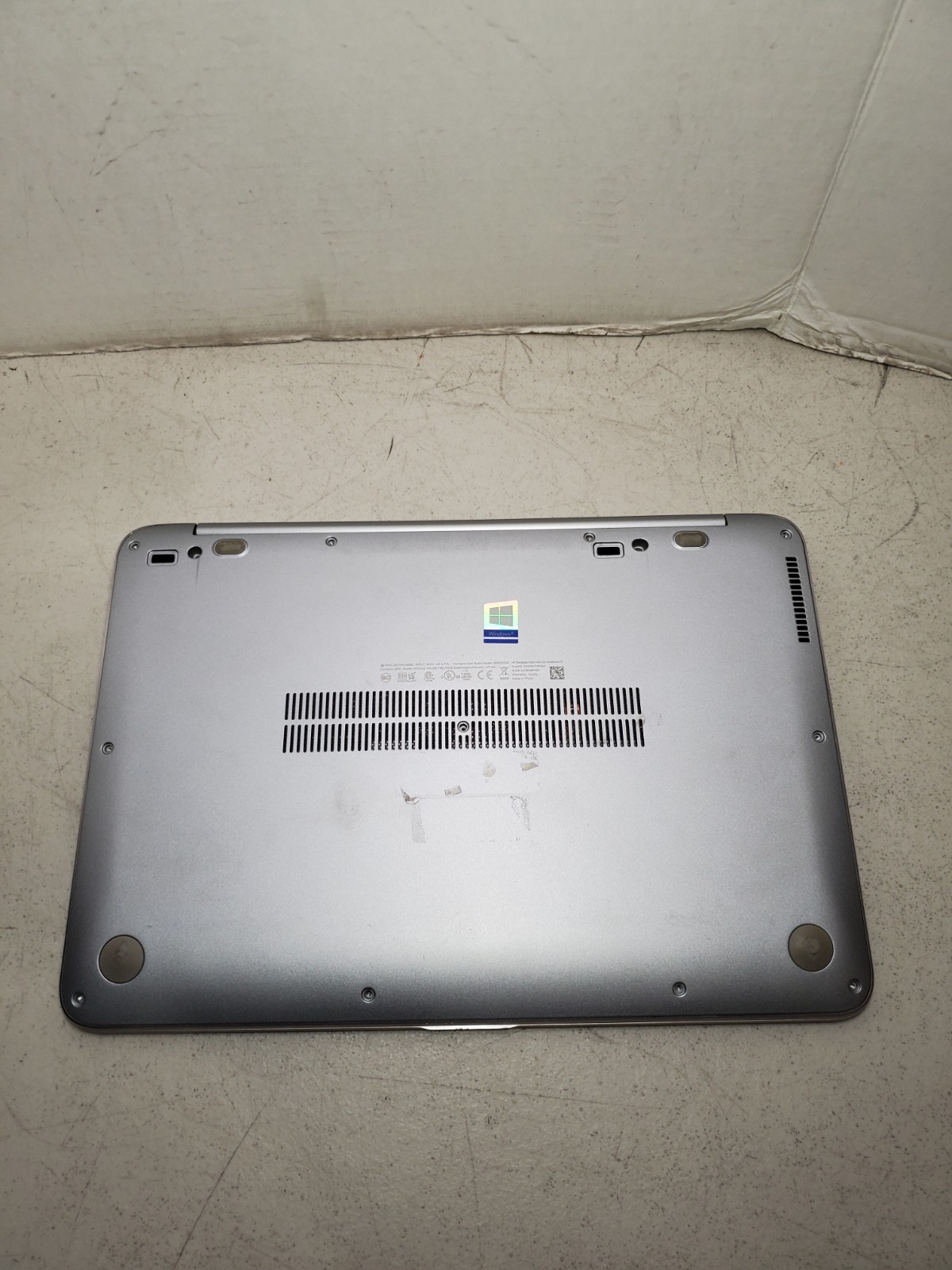 HP EliteBook Folio 1040 G3 14″ i7-6600U 8GB RAM No SSD/OS/BATTERY! BIOS PW! #69