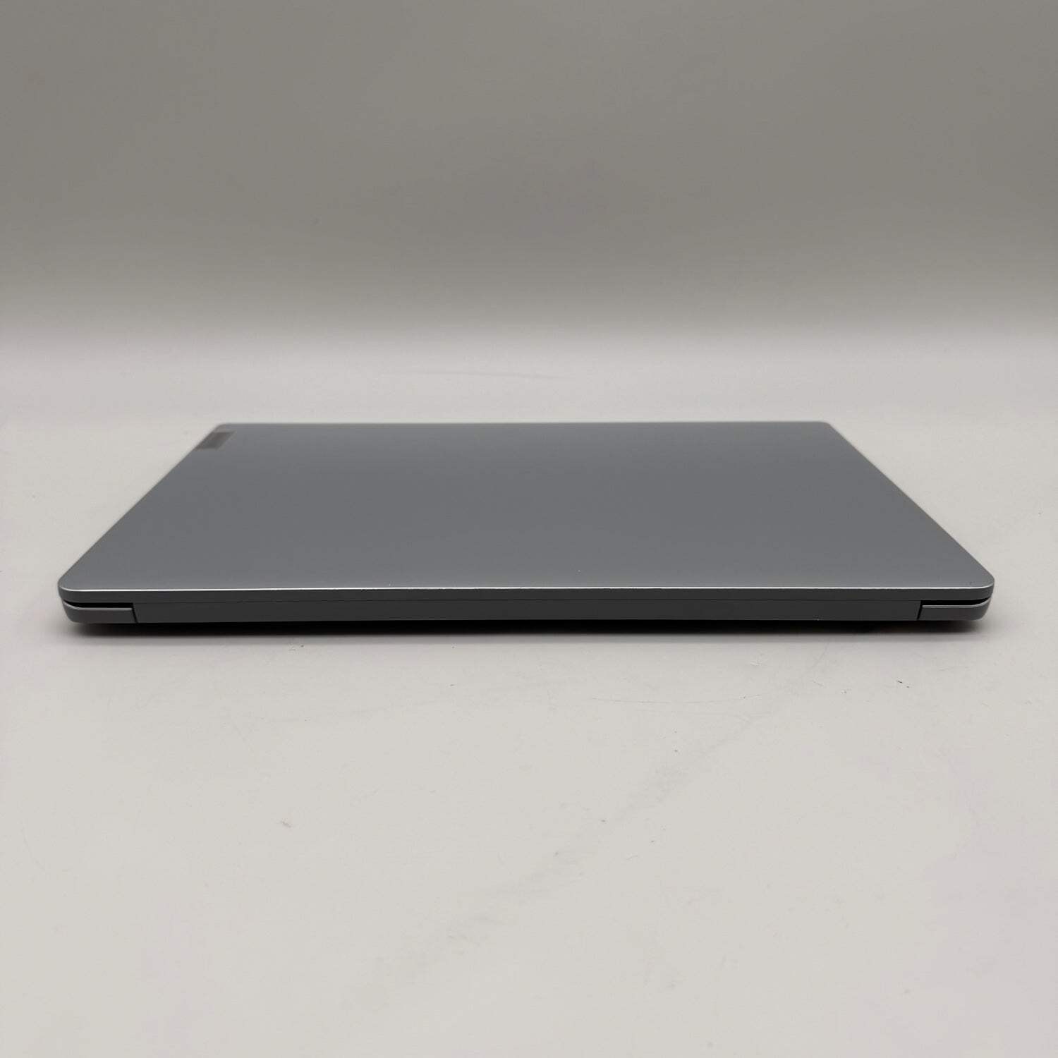 Lenovo IdeaPad 1 15AMN7 15.6″ AMD Athlon silver 7120u 2.4GHz 4GB RAM 128GB SSD