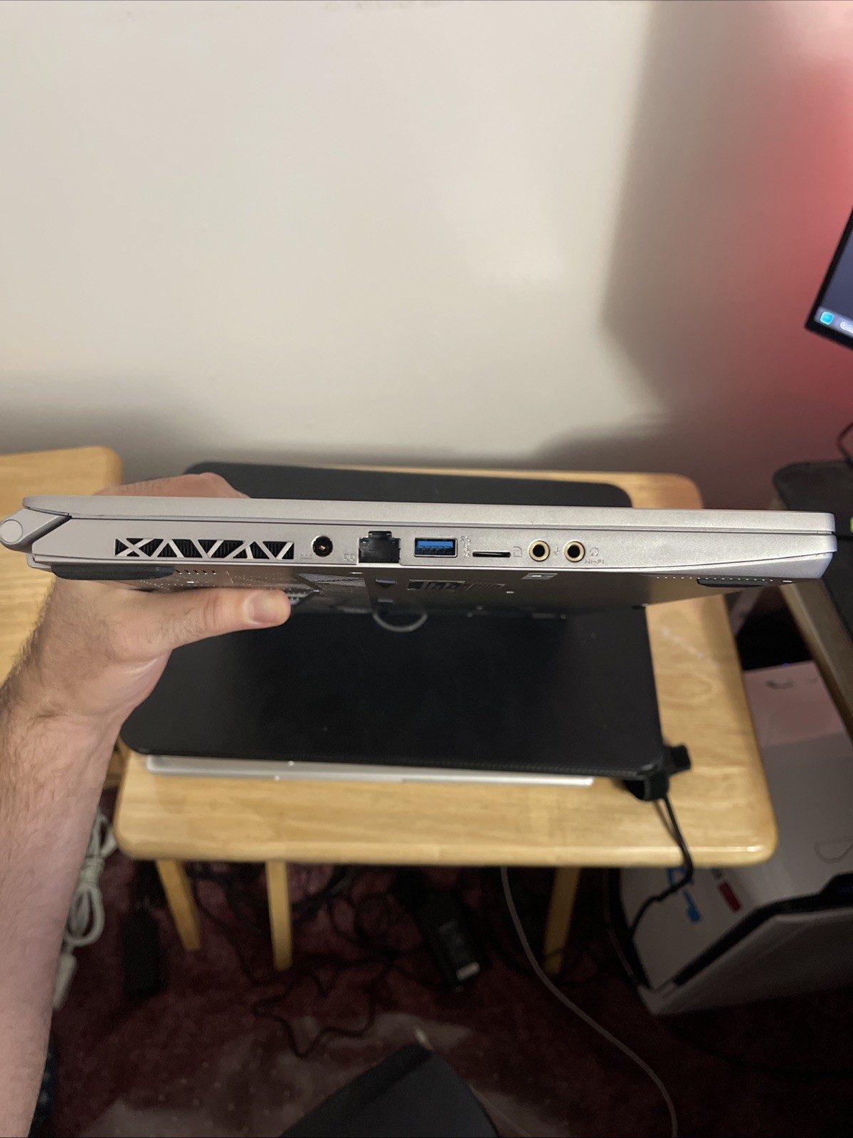MSI WS75 10TL 17.3″ i7-10875H 32GB RAM RTX 4000 TWO 1TB NVMe W11 Pro+AC ADAPTER