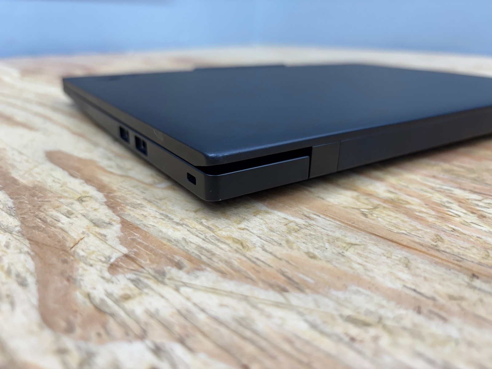 Lenovo ThinkPad T14s Gen 6 Ryzen AI 7 PRO 360 32GB 1TB WWAN 5G Warranty 2027