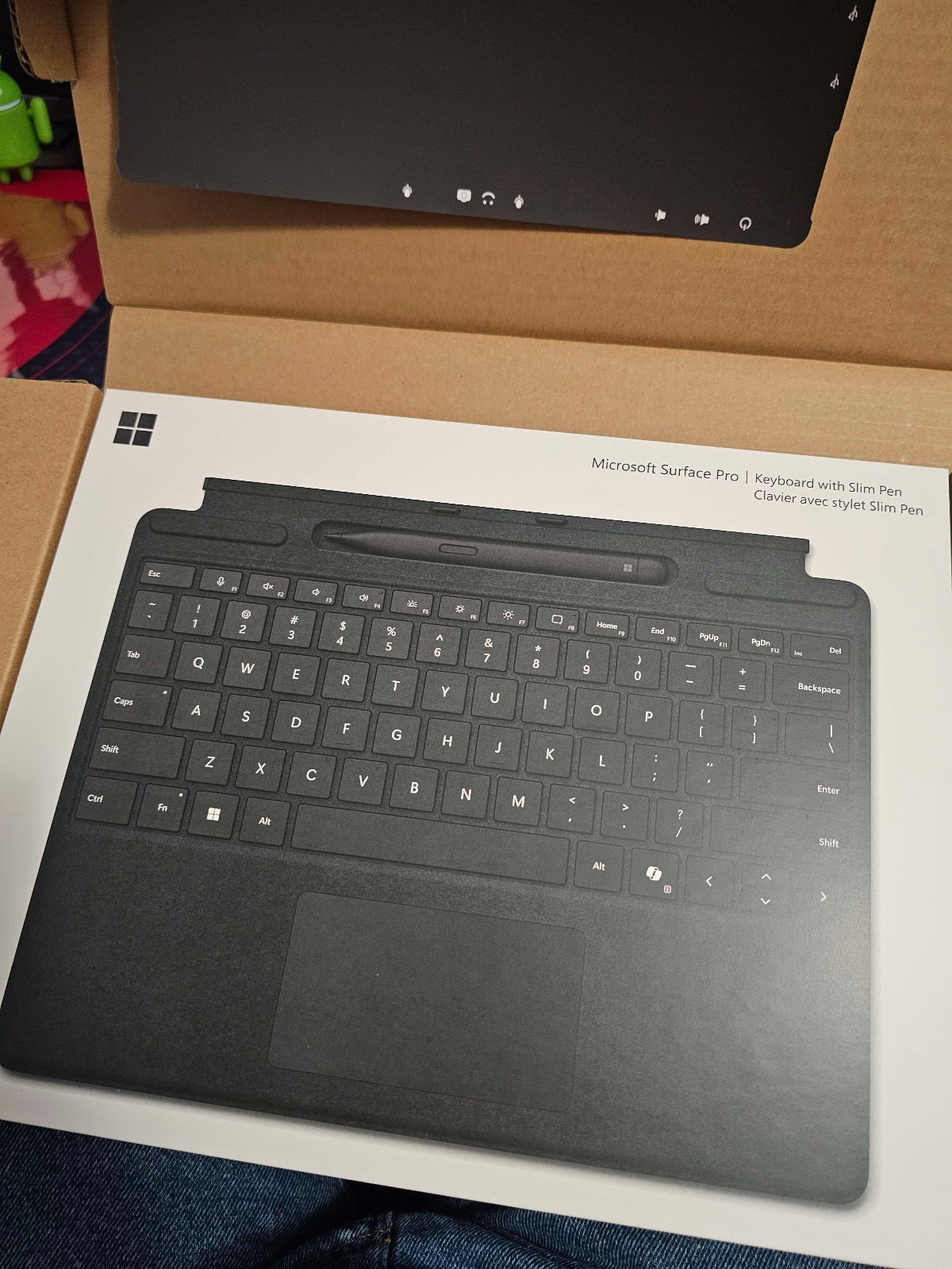 Microsoft Surface Pro 11 13″ Snapdragon X Elite 3.42 GHz 16GB 1TB SSD Excellent