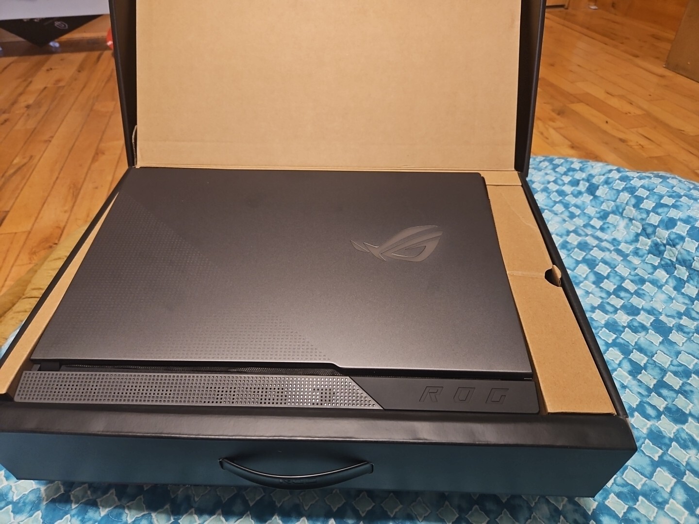 ASUS Rog STRIX G17 (2021) 17.3″ (1TB SSD, AMD Ryzen 9 5900HX, 3.20GHz, 16GB RAM,