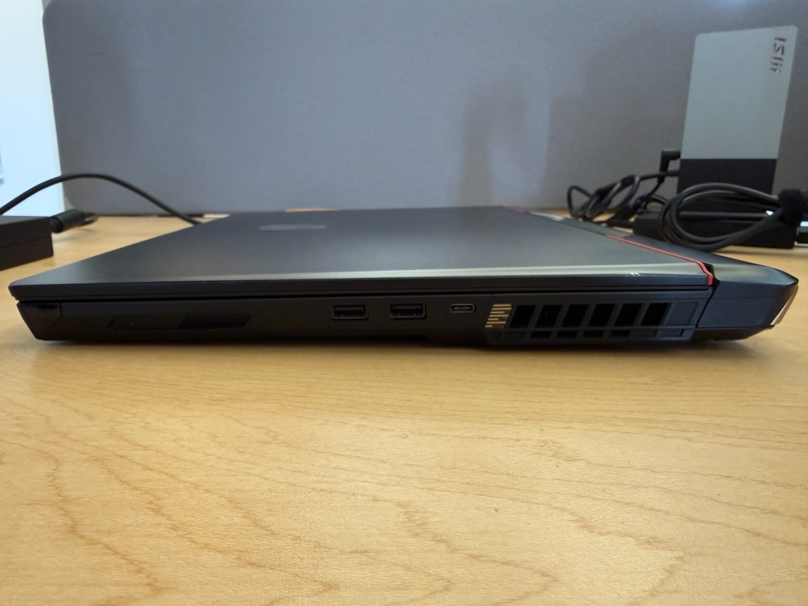 MSI Raider GE78HX RTX 4090 i9 96GB RAM 2TB SSD 17″ Gaming Laptop 14VIG-600US