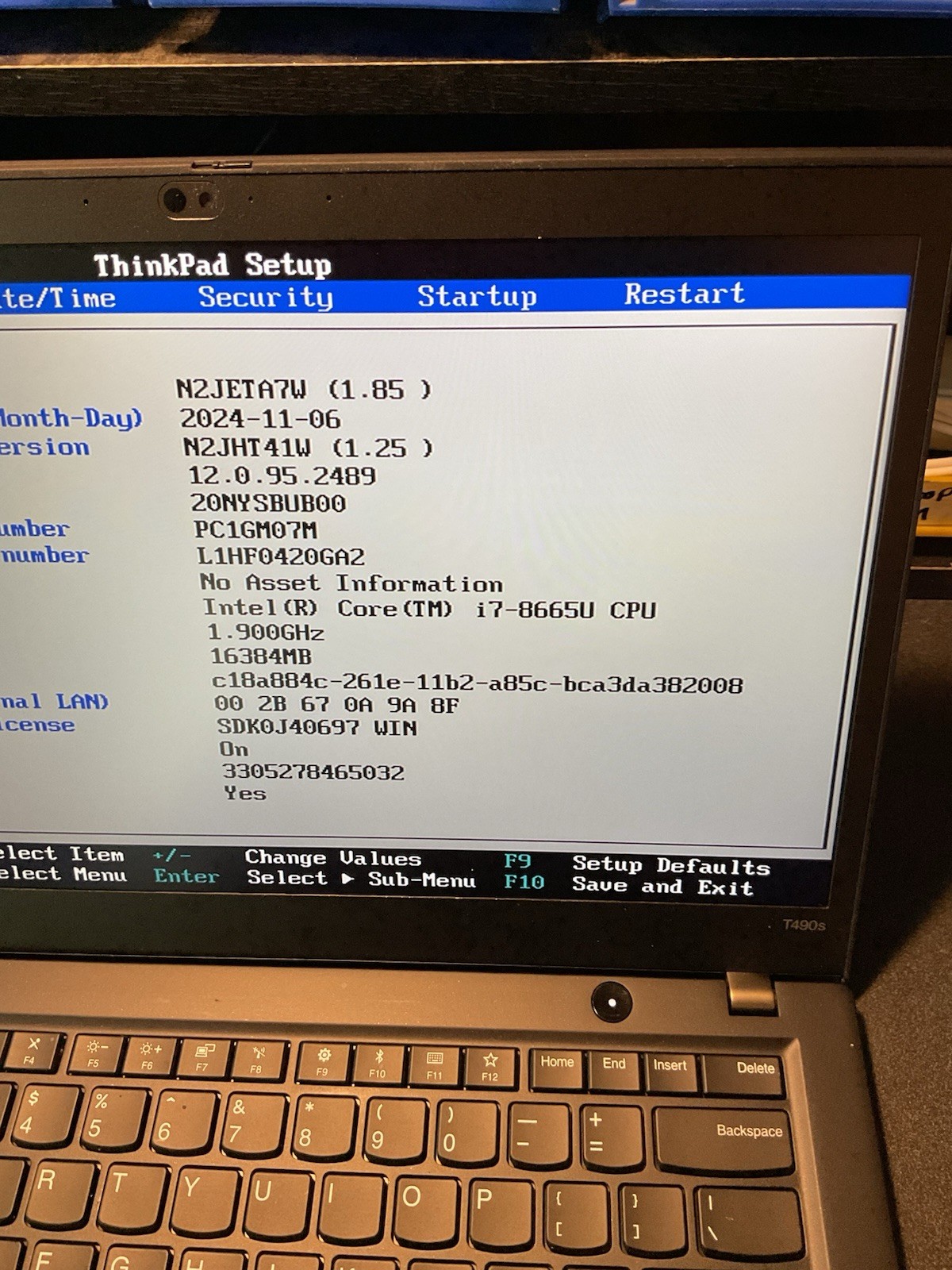 lenovo thinkpad t490s i7-8665u 16gb Ram No SSD #500
