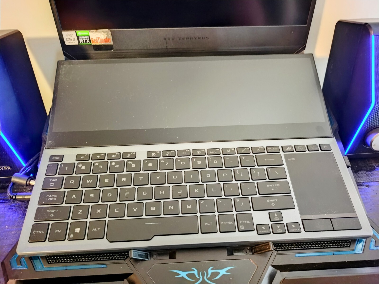 Asus ROG Zephyrus Duo 15