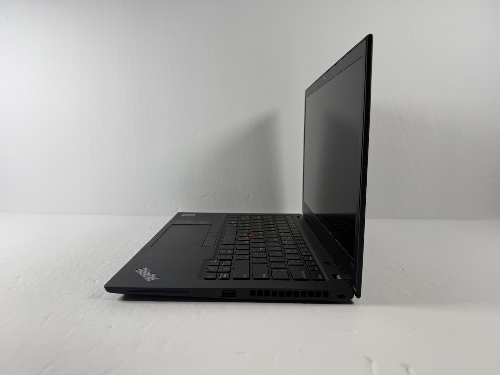 Lenovo ThinkPad T14s Gen 2 i7-1185G7 32GB 14″ FHD 1920×1080 512GB WWAN 4G Touch