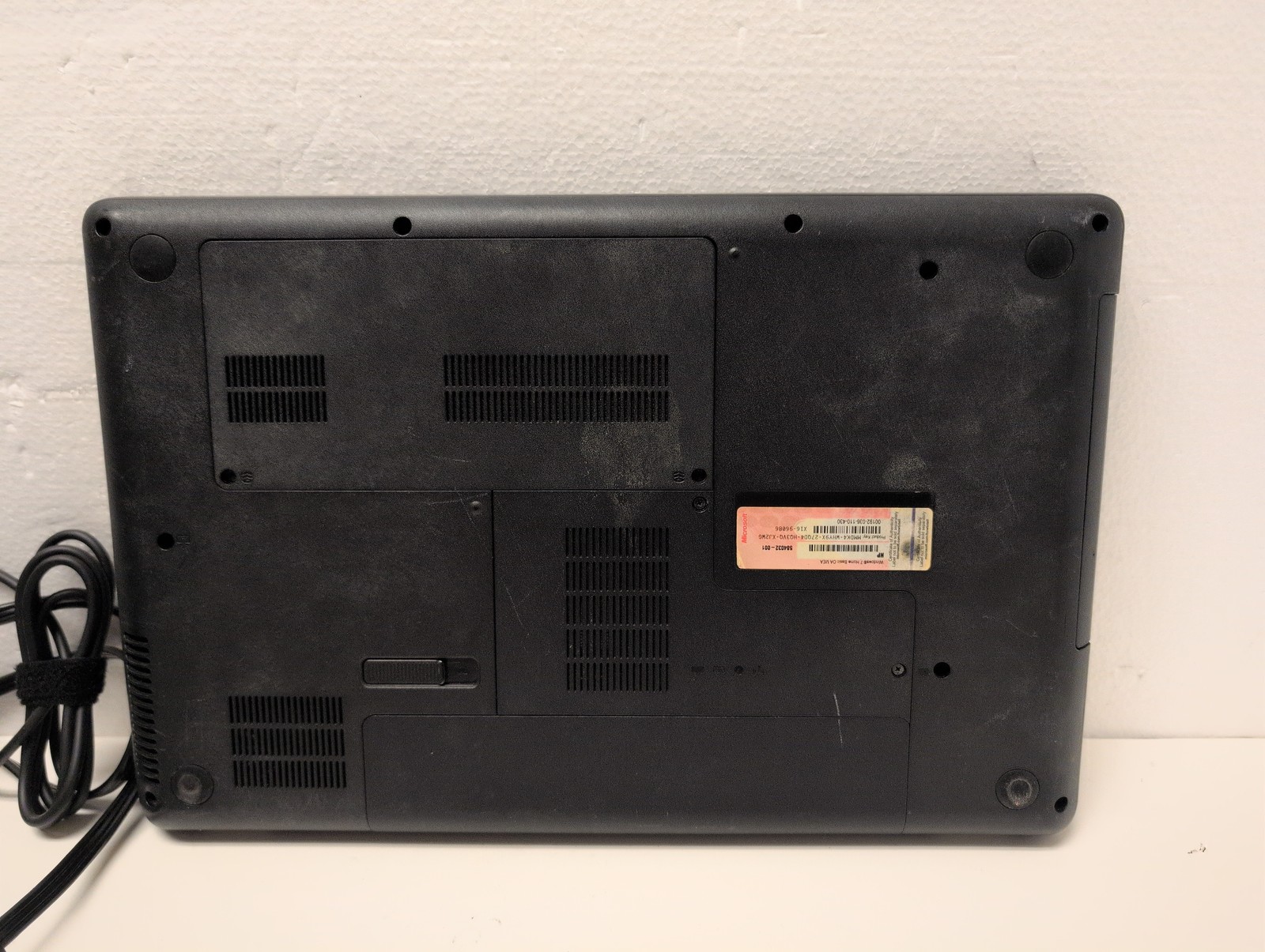 NICE HP G62 Notebook Intel Core i3 M350 2.27GHz /320GB HDD/ 2GB RAM /Win XP –
