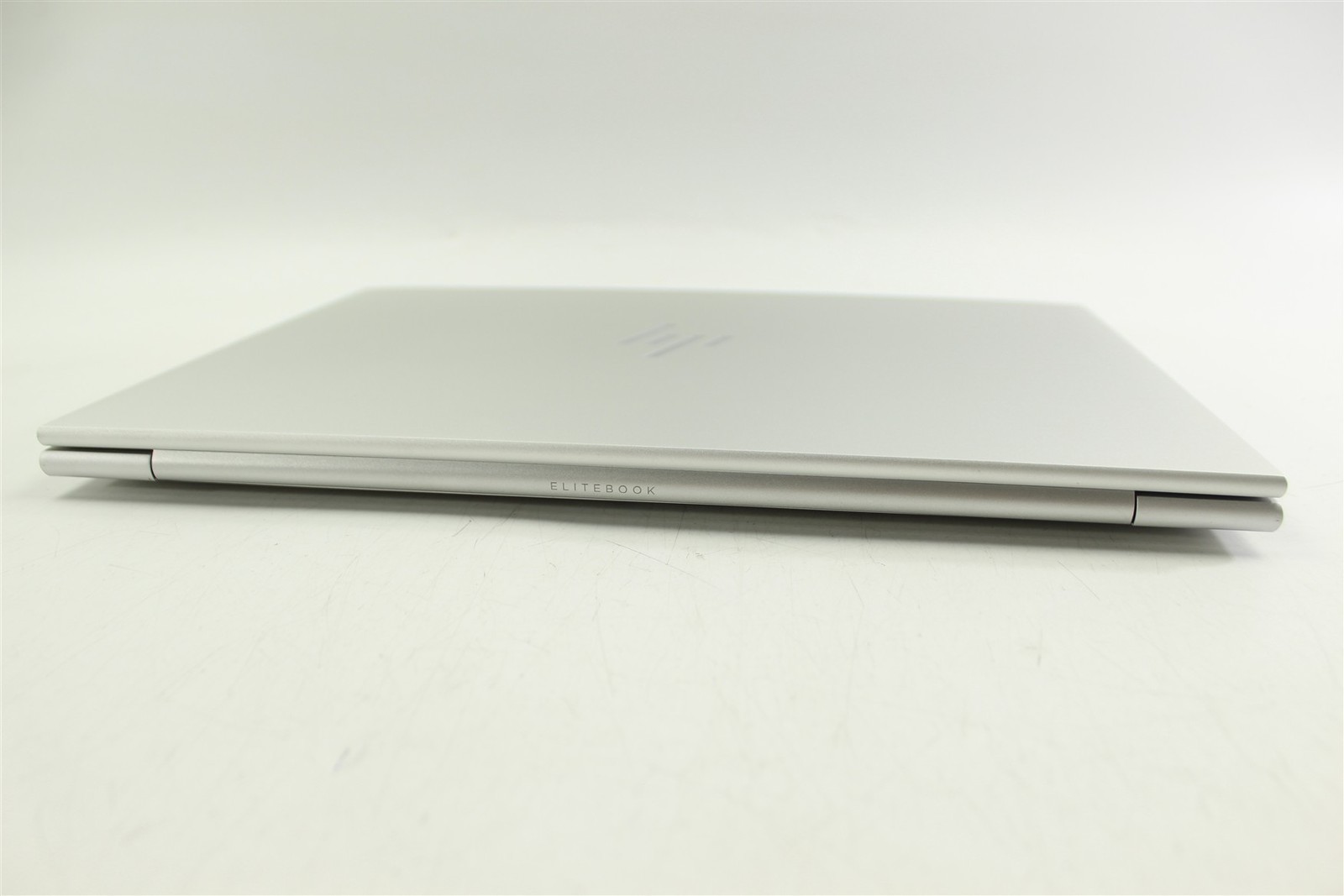 HP EliteBook 860 G9 16″ i5-1250P 1.7GHz 512GB SSD 16GB RAM W11P