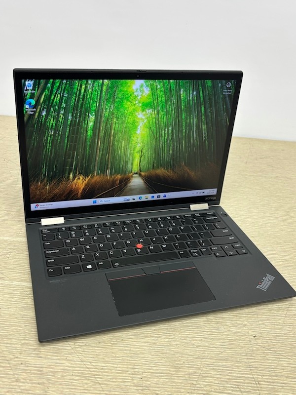 Lenovo ThinkPad X13 Yoga Gen 2 i5-1135G7 16GB 512GB SSD W11P Laptop (no touch)