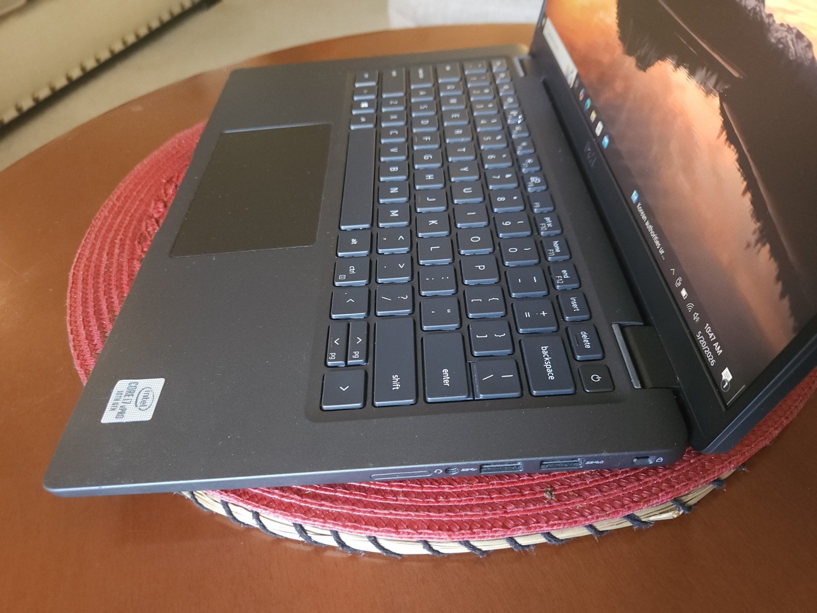 Dell Latitude Laptop 7410 i7 16gb Ram 256gb SSD NVMe Drive 14″ Screen…