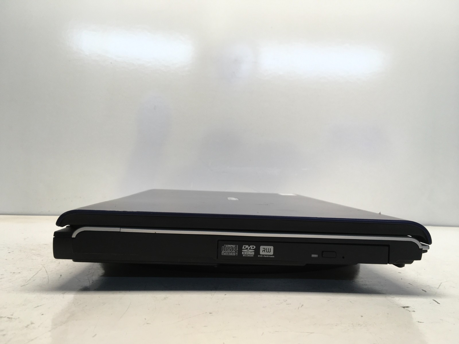 Toshiba Satellite M65-S9092 Intel Pentium M 760 2.0GHz 1 GB NO HDD/Battery