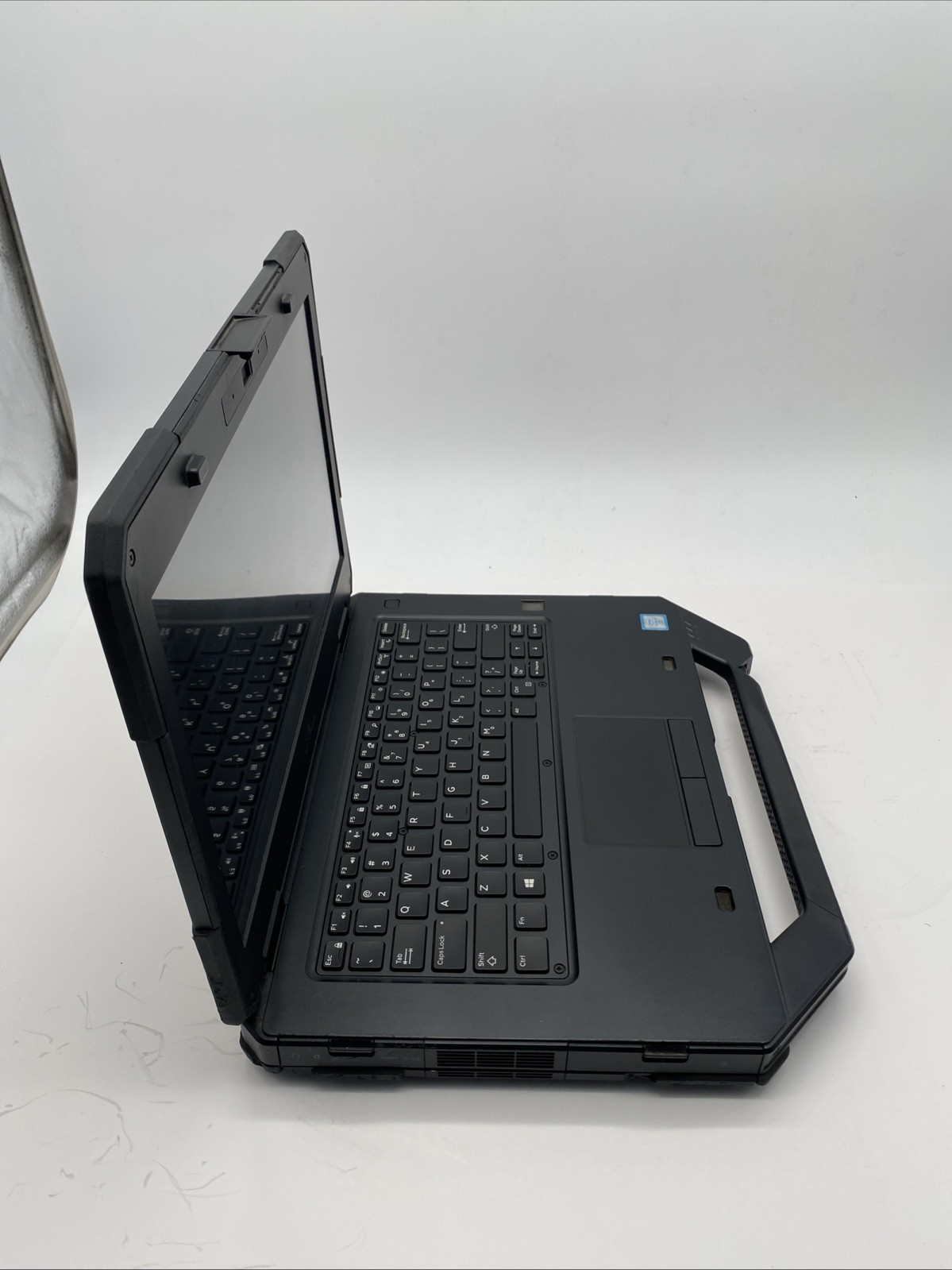 Dell Latitude 5414 Rugged Intel Core i7-6600U 2.6GHz 8GB NO SSD Caddy FHD