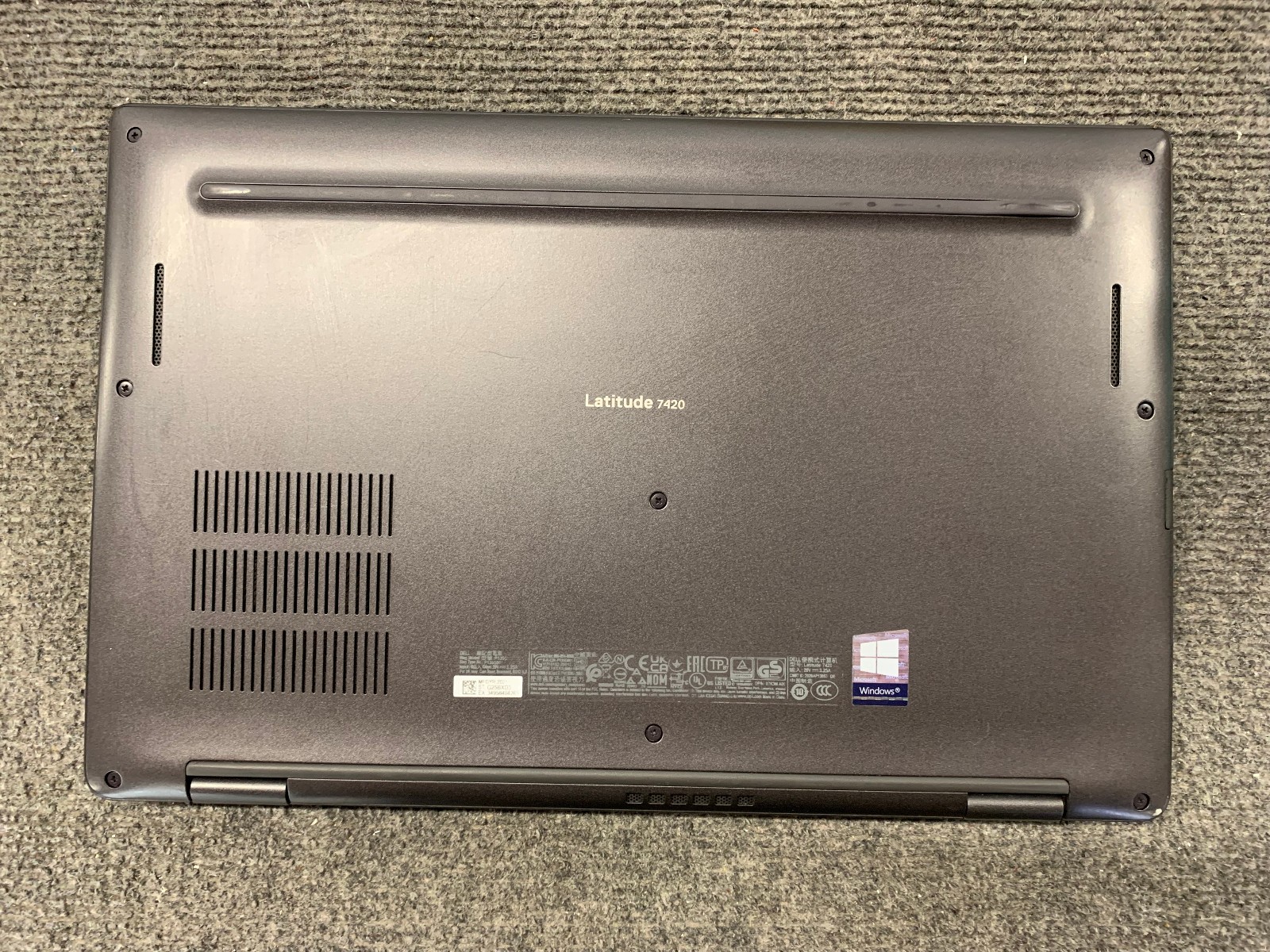 Dell Latitude 7420 14″ Laptop i7-1165G7 16GB RAM 256GB NVMe