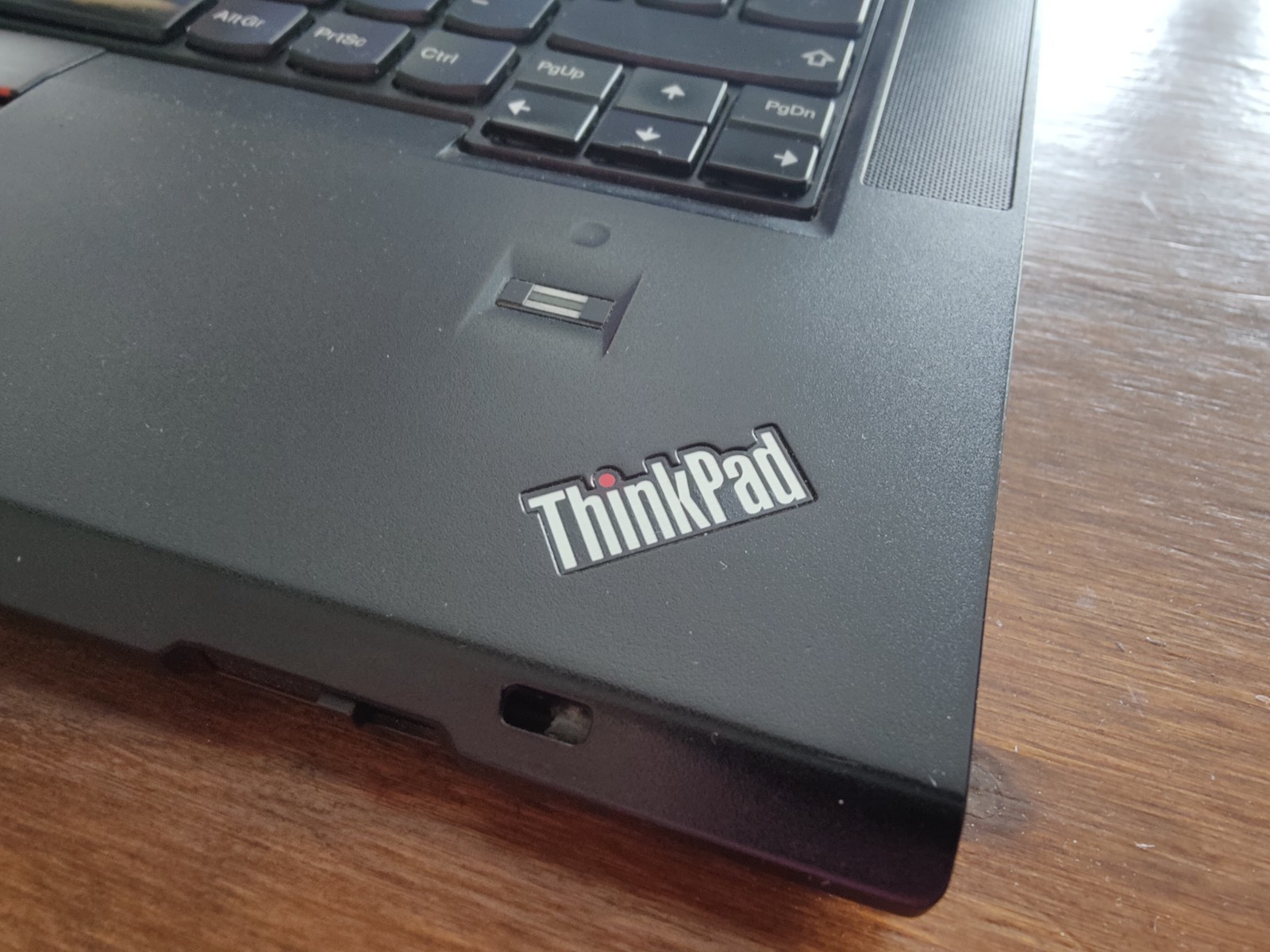 Lenovo Thinkpad T430s Laptop – 128gb SSD, 8gb RAM, Linux