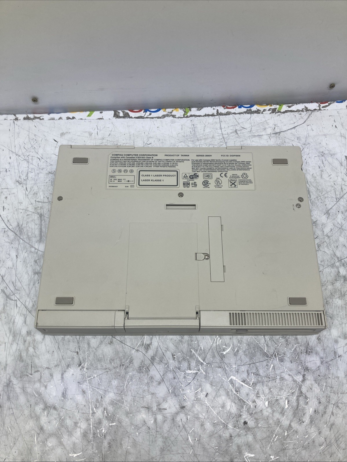 Compaq 2880H Intel Pentium 120MHz 16MB No HDD Boot to BIOS