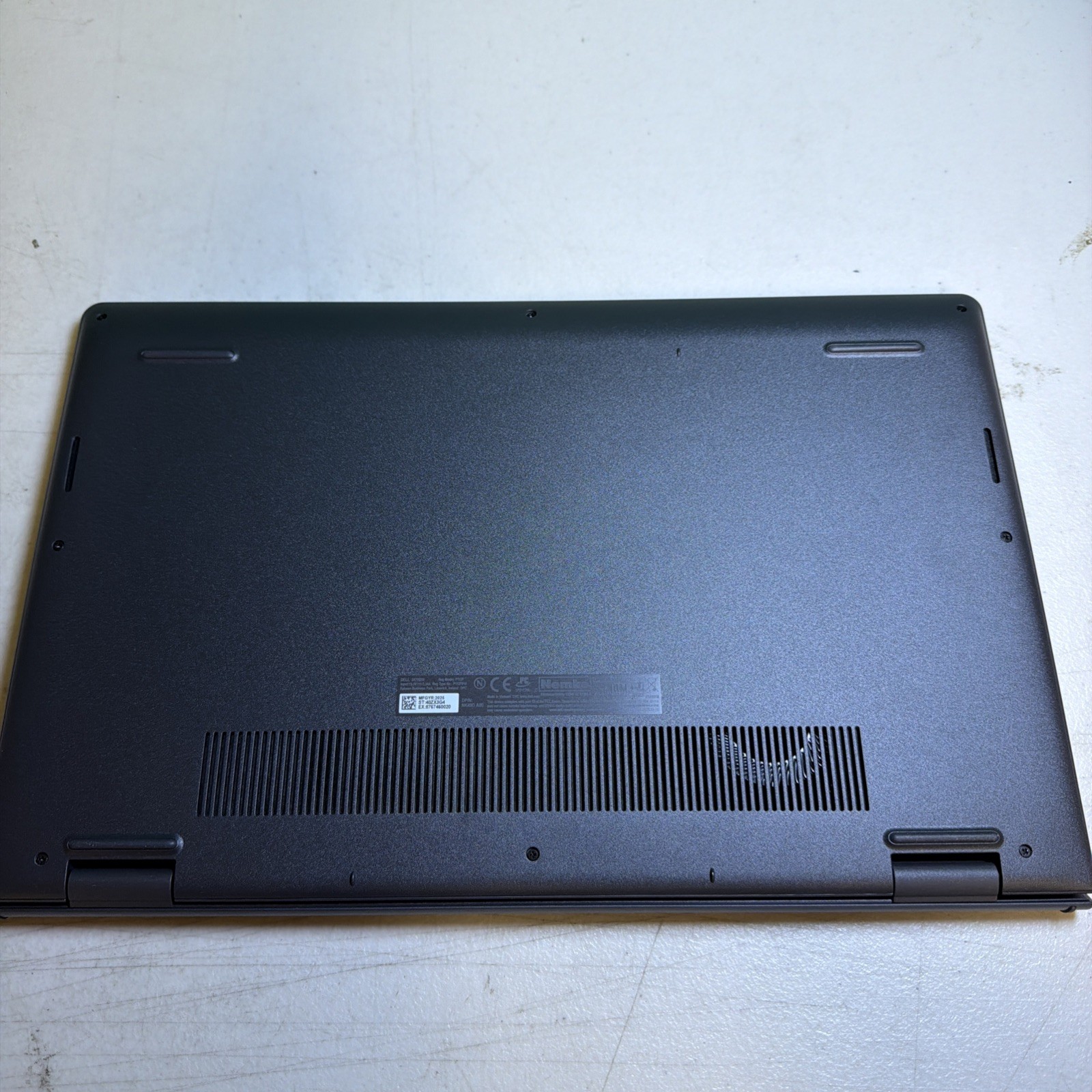 Dell 15 DC15250 Laptop Carbon Black 15.6″ Display Intel Core 3 100U 8GB RAM 512G