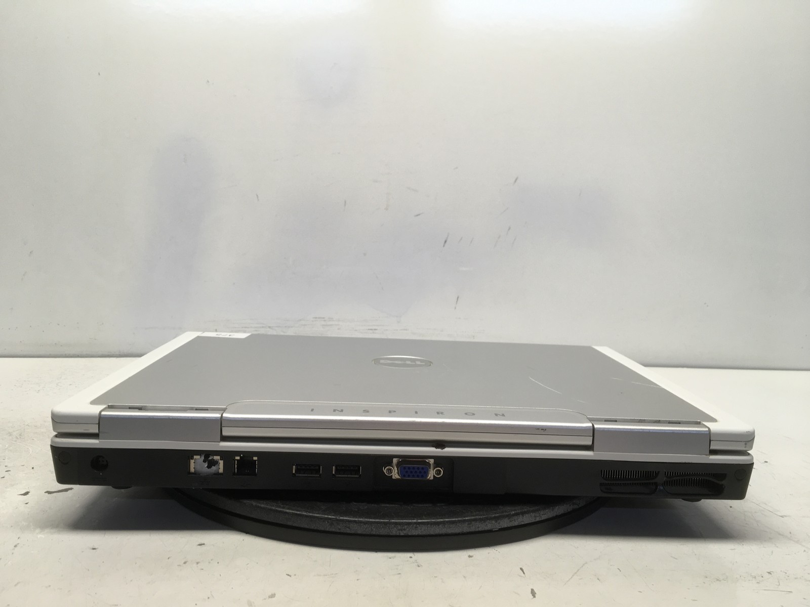 Dell Inspiron 1501 Mobile AMD Sempron 3500+ 1.8GHz 1 GB NO HDD No Batt READ