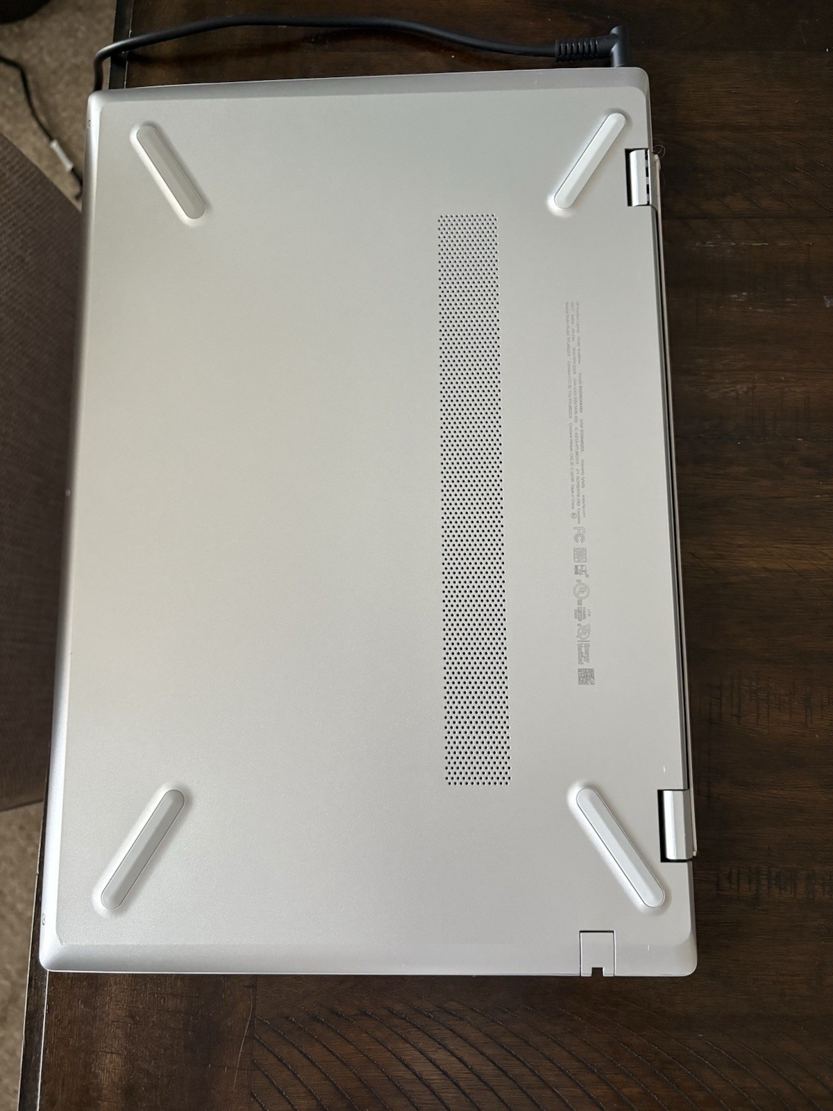 HP Pavilion 15″ Laptop Intel Core i7 Silver HDMI USB-C Webcam Wi-Fi Charger