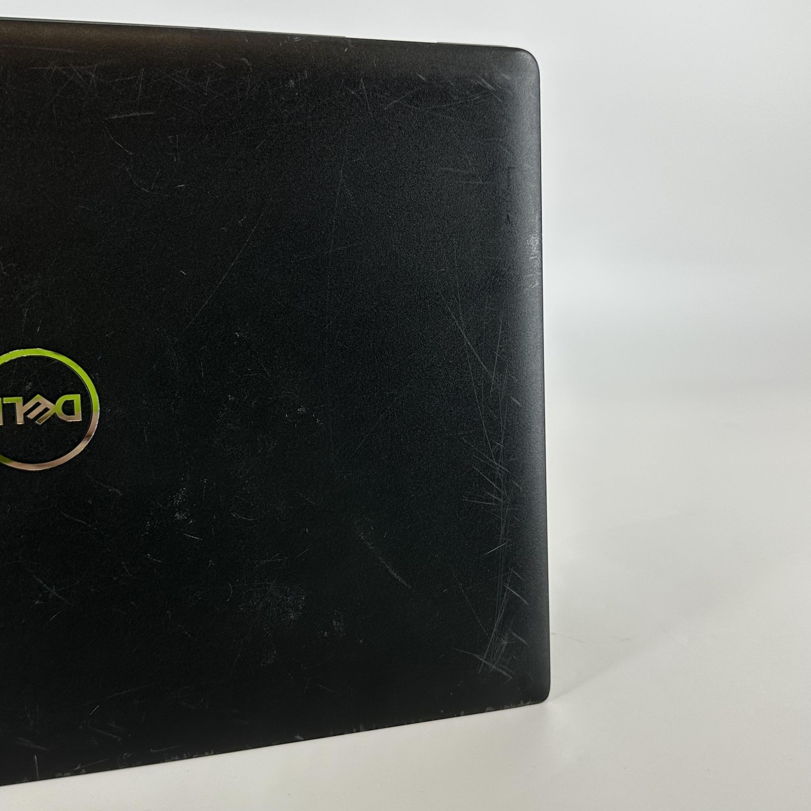 Dell Latitude 3420 14 Gray FHD i7-1165G7 2.80GHz 16GB 512GB SSD Fair