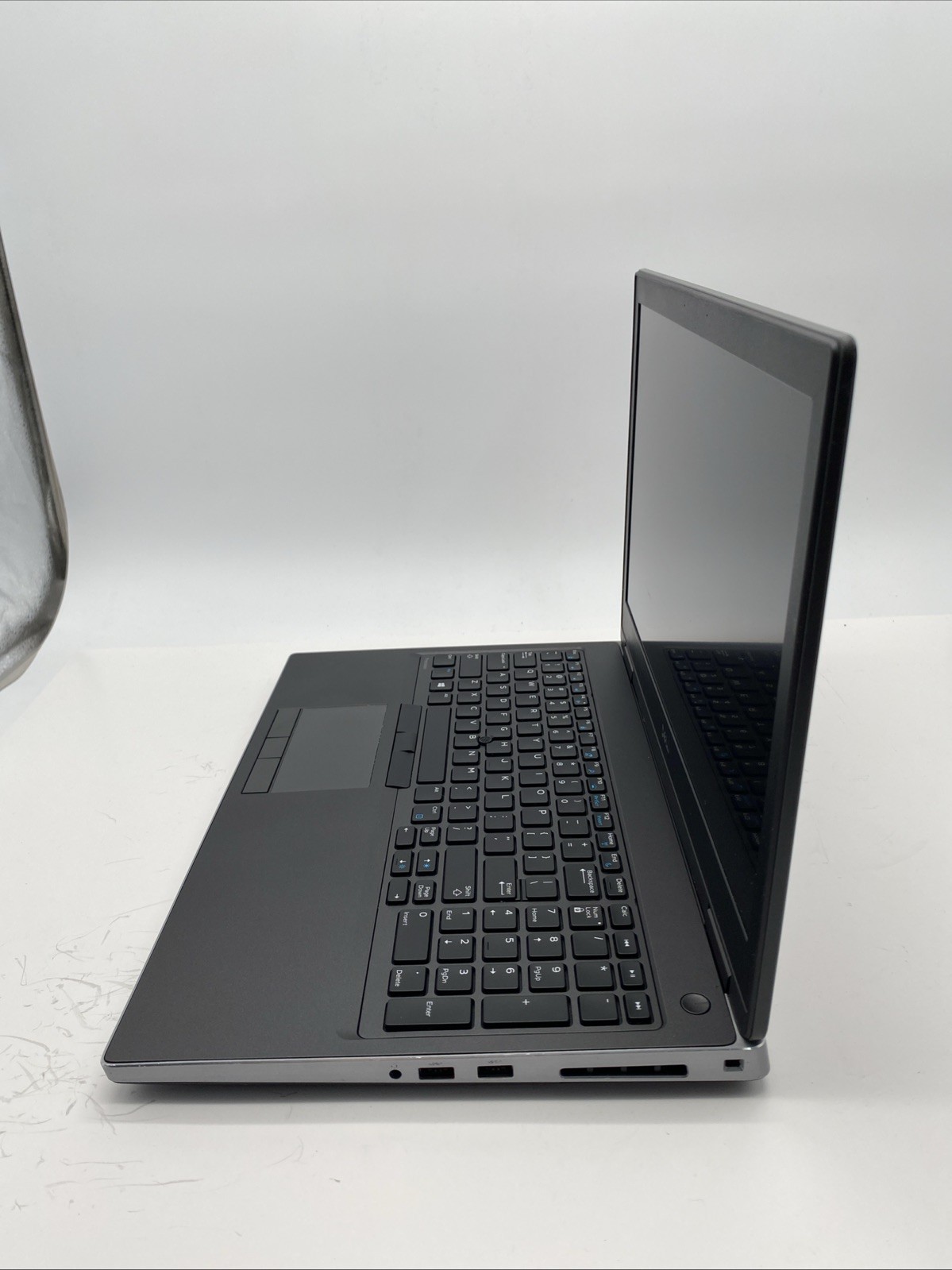 Dell Precision 7540 Core i7-9850H 2.6GHz 64GB RAM 512GB SSD W11P Nvidia T2000