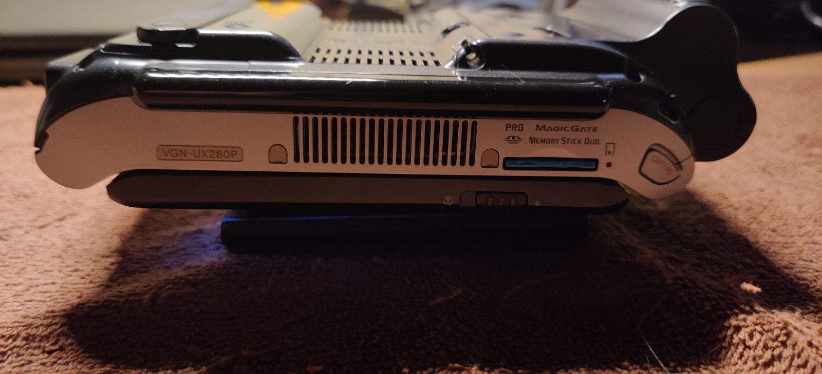 Sony Vaio VGN-UX280P MICRO COMPUTER WITH EVERYTHING WORKS GREAT See Video