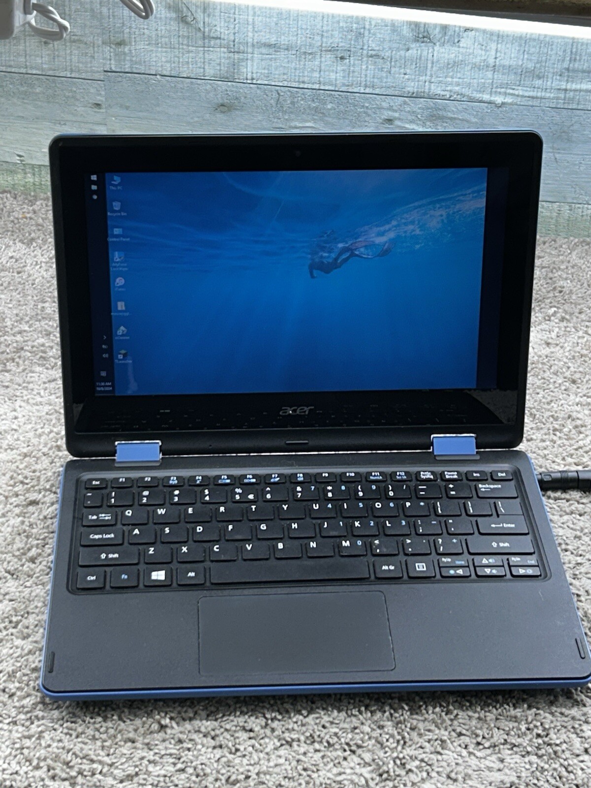 Acer Aspire R3-131T 25GB HDD 4GB RAM Celeron N3160 Win 10Home 465211