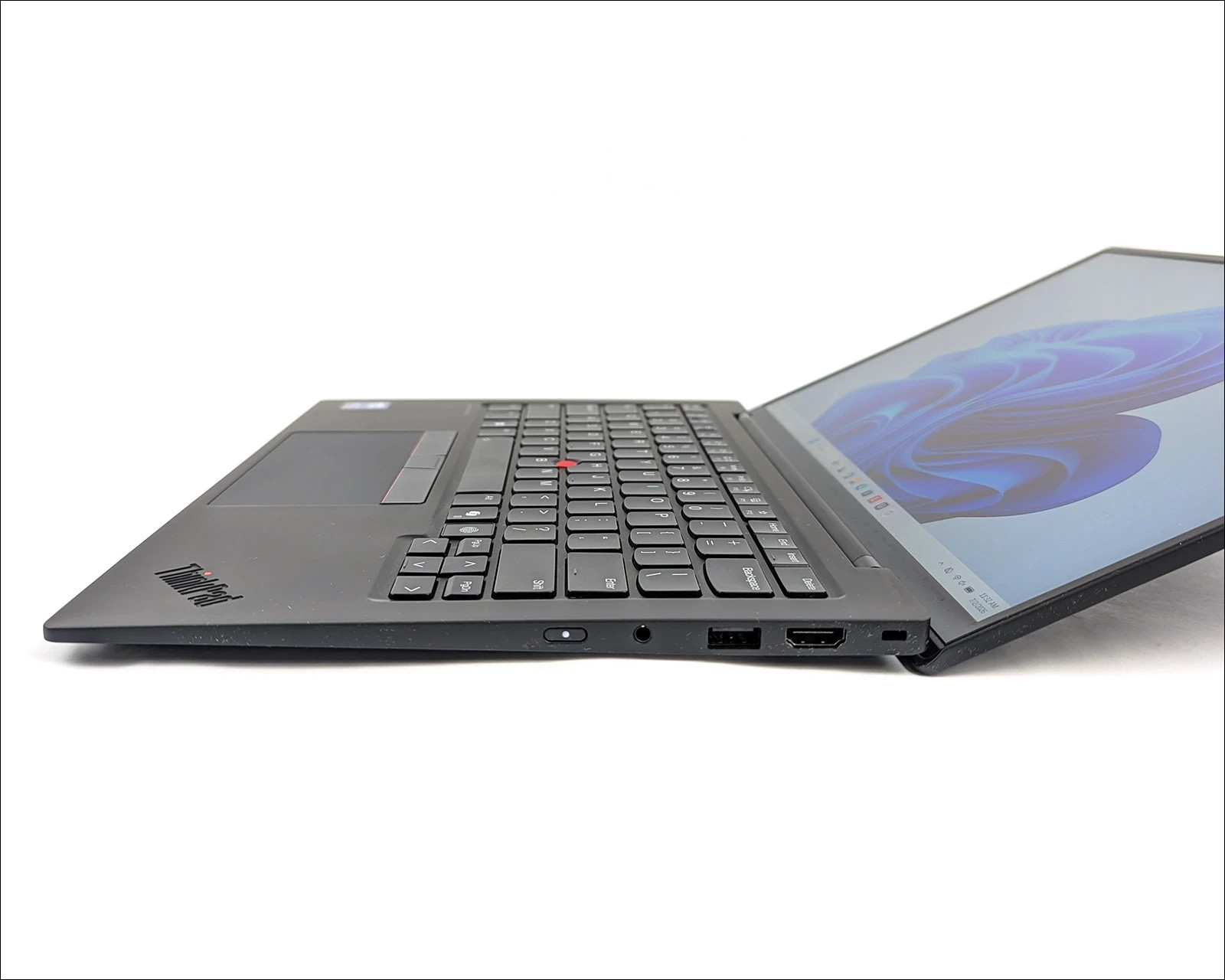 Lenovo ThinkPad X1 Carbon Gen 13 14″ Touchscreen Ultra 7 258V 32GB RAM 512GB SSD