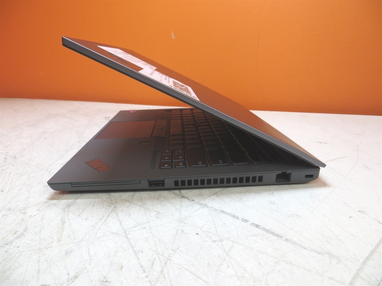 Scratched LCD Lenovo ThinkPad T14 Gen 2 Intel i7-1185G7 3GHz 16GB 512GB SSD w/OS