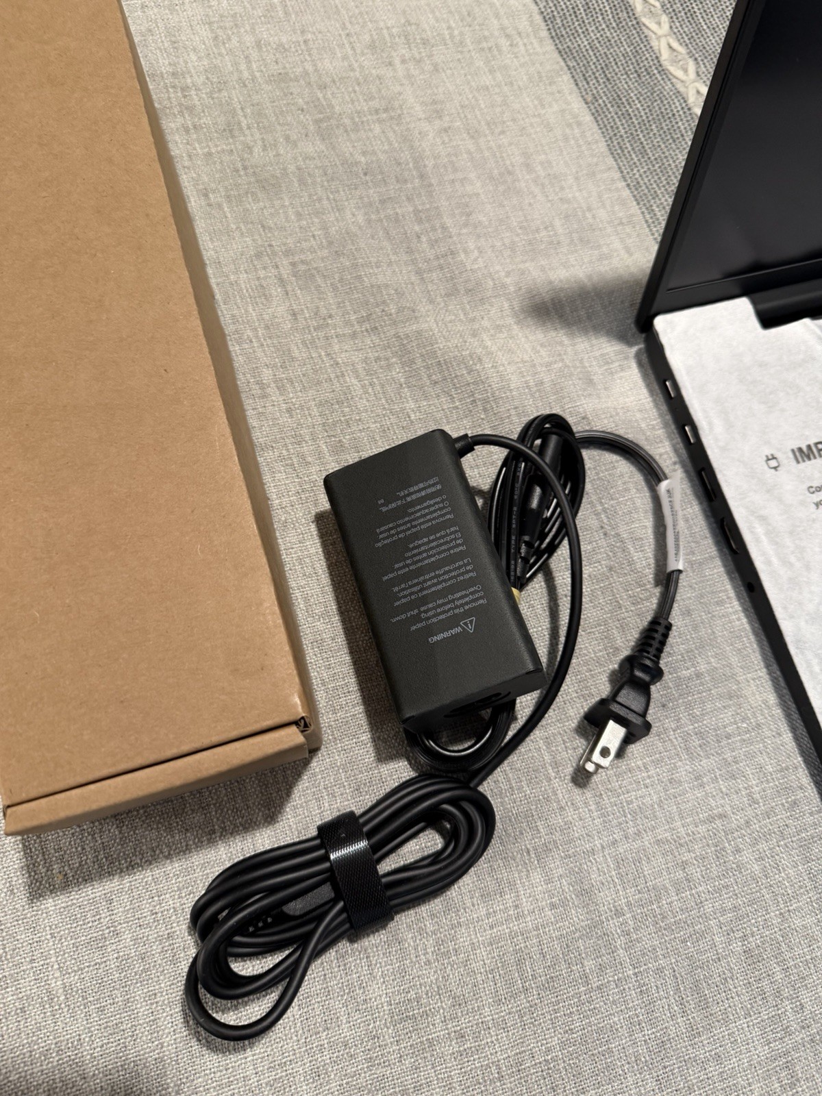 Lenovo ThinkPad E16 Gen 2 FHD+ 2.9 GHz Ryzen 5 7535U 16GB 256GB SSD Excellent