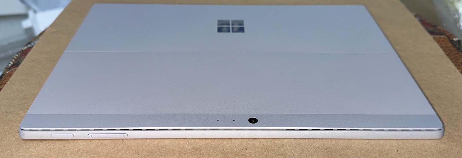 Microsoft Surface Pro 5 LTE, 1807, 12.3″ i5, 4GB, 128GB Wi-Fi + Cellular – A