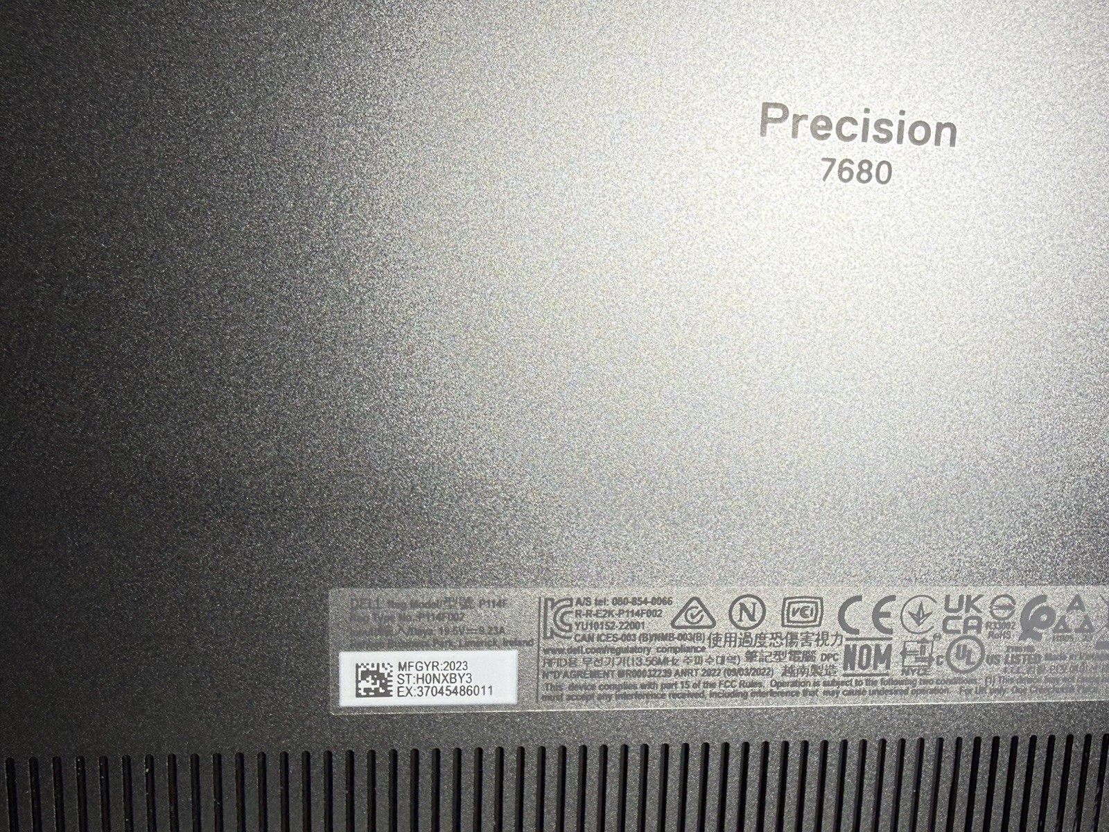 Dell Precision 7680 16″ i7-13850HX 64GB Ram 1TB SSD RTX 2000 Ada