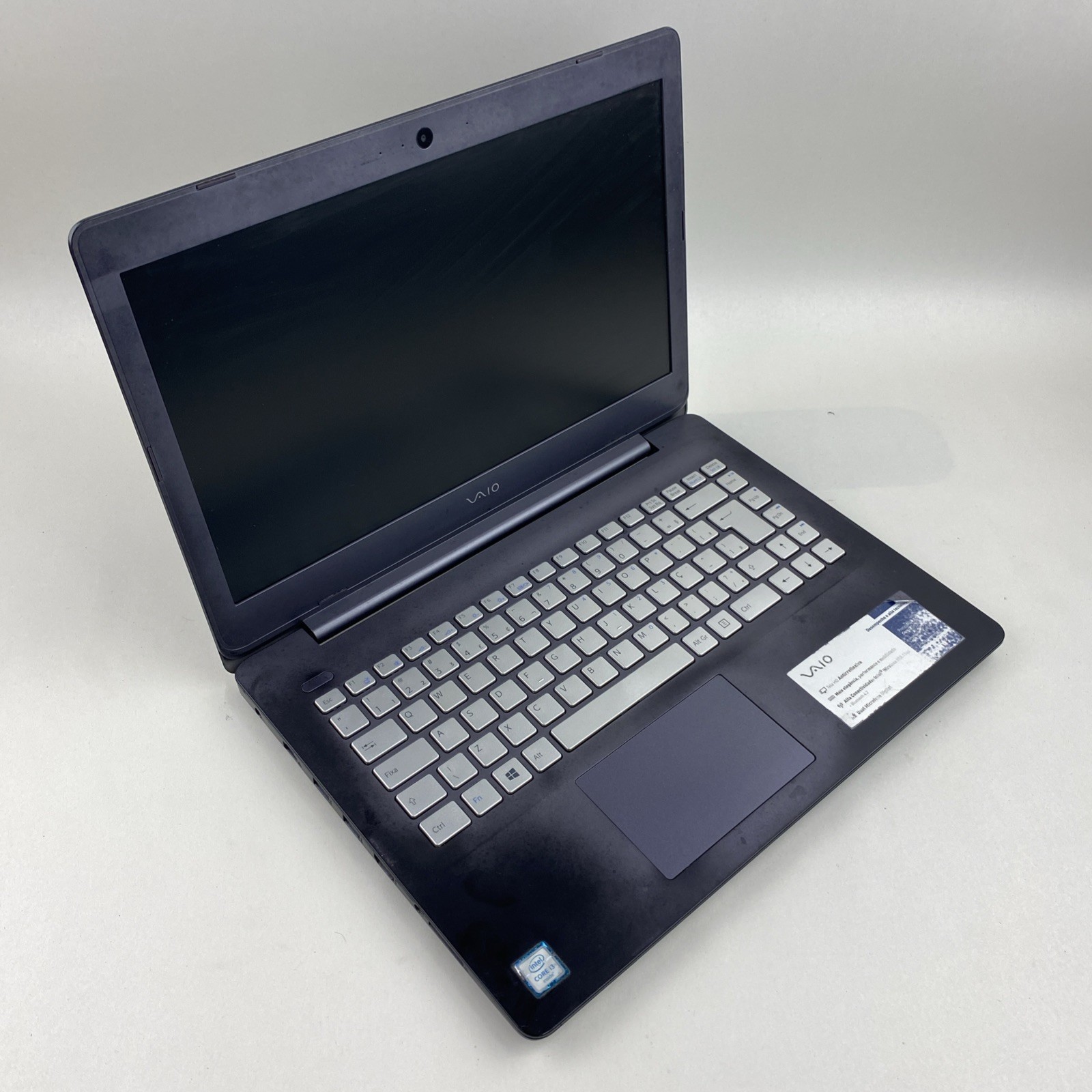 Sony Vaio VJC141 Intel Core i3-6006U 2.00GHz 4GB RAM 14″ No HDD No OS