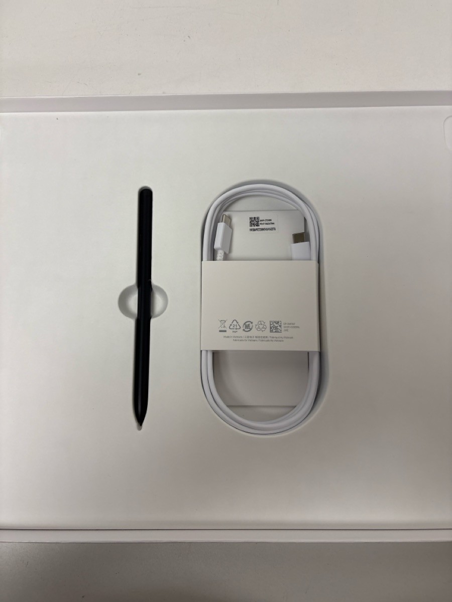 SAMSUNG GALAXY BOOK5 PRO IOB (P08036527)