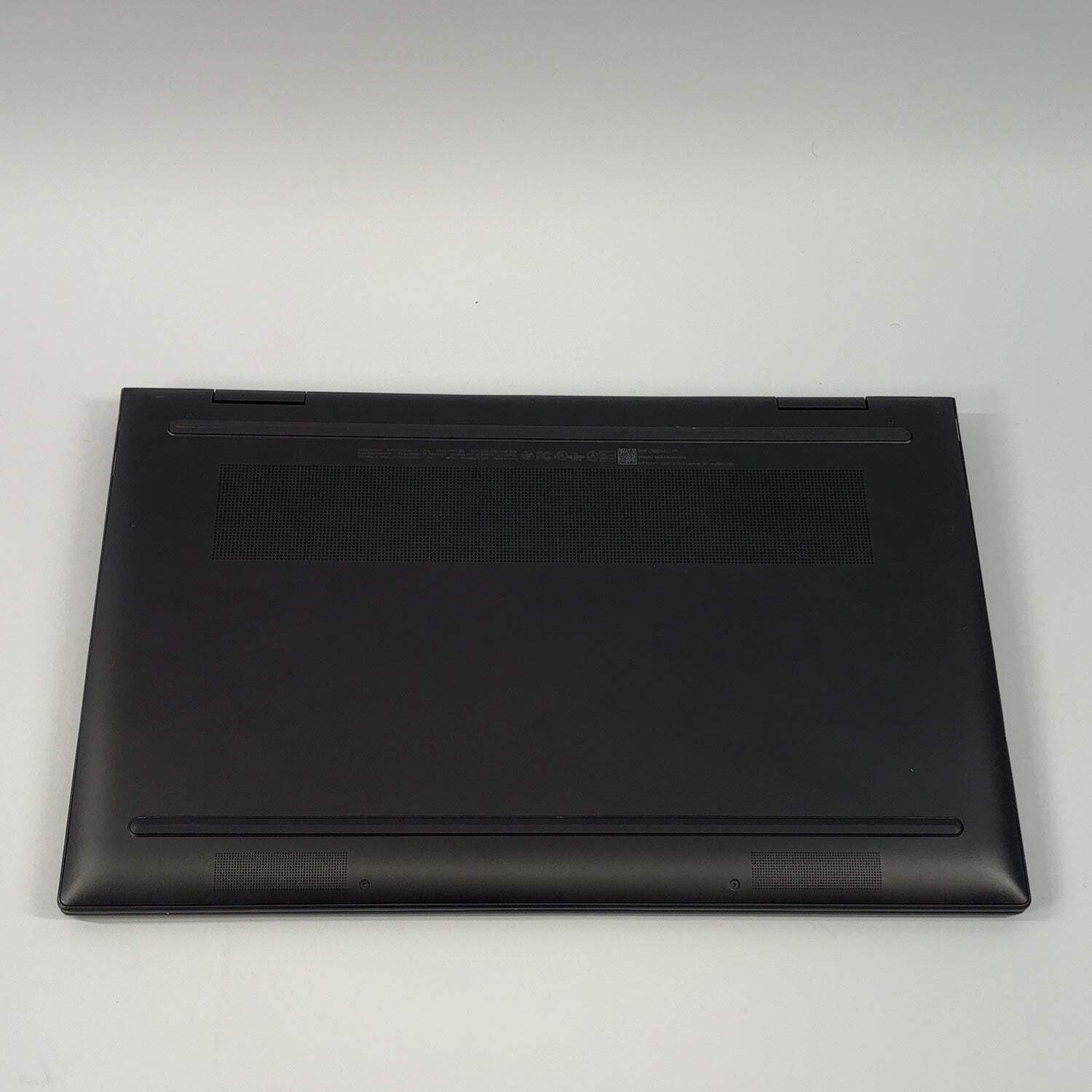 HP Envy x360 15-EY0013DX 15″ RYZEN 5 5625U 2.3GHz 8GB RAM 256GB SSD