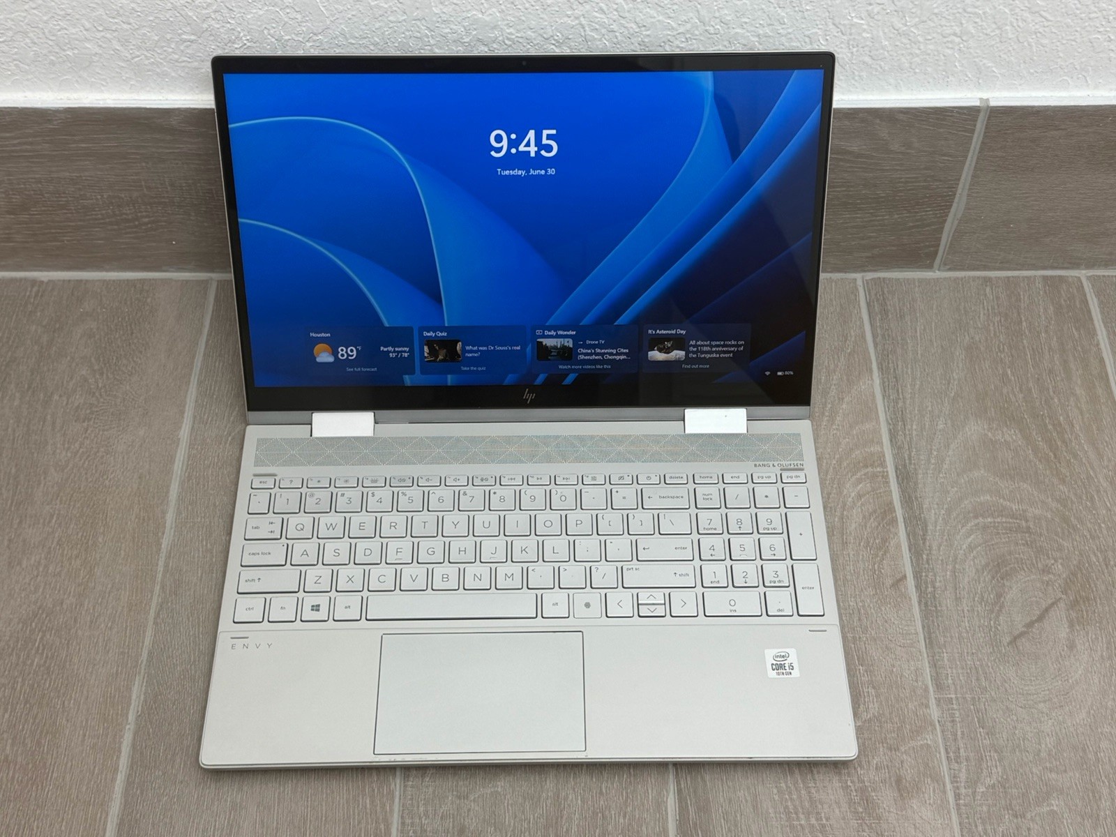 HP Envy X360 15M-ED0013DX 15.6″ Touch Laptop Core i5-1035G1 8GB RAM 256GB NVMe